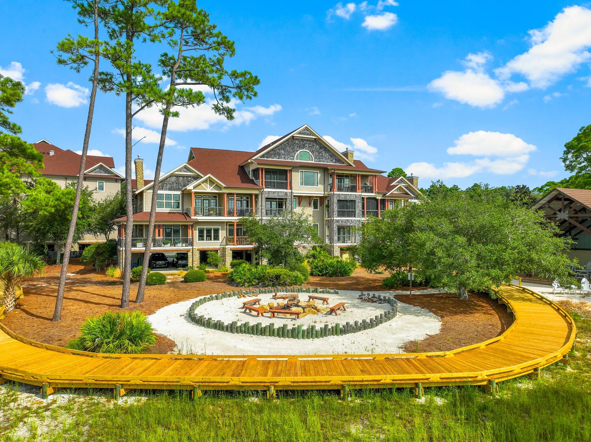 WILD HERON - CLUBSIDE - Residential
