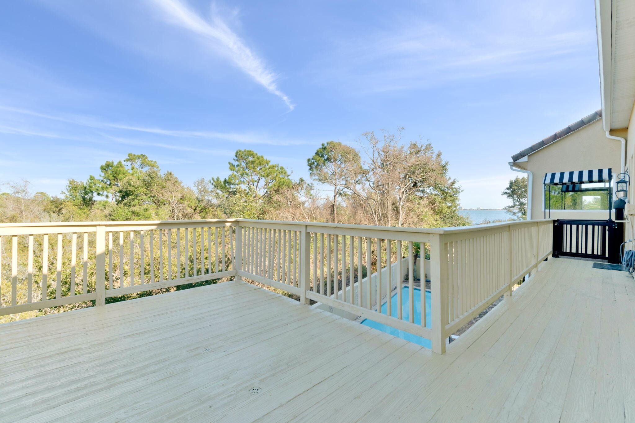 DEER POINT COVE - Residential