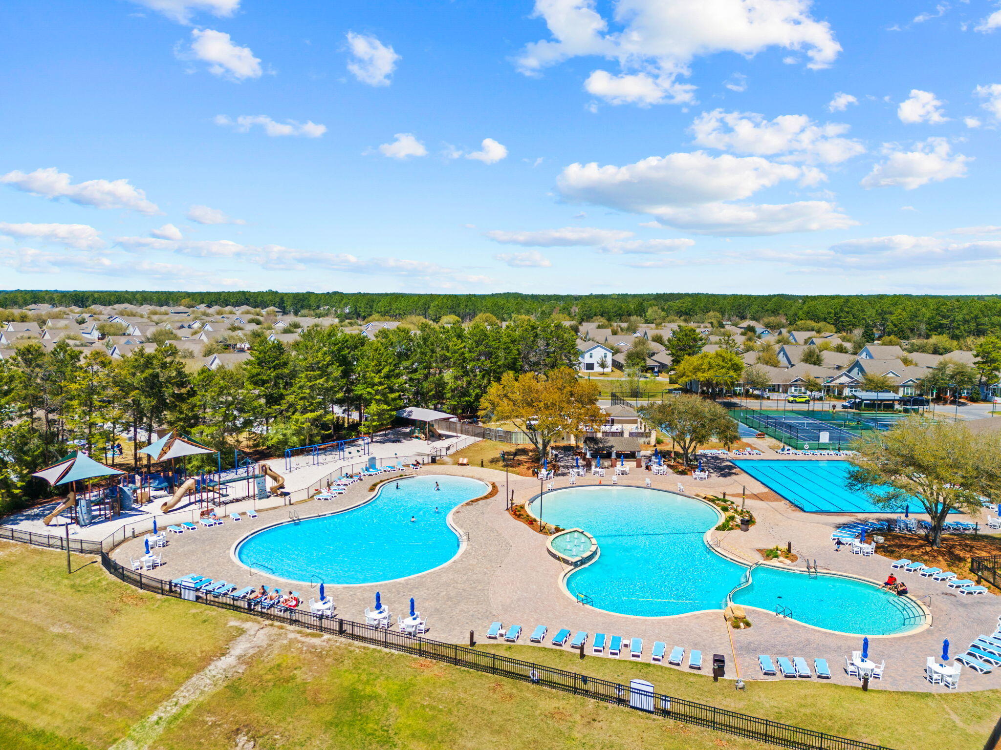 BUXTON'S MILL AT HAMMOCK BAY - Residential