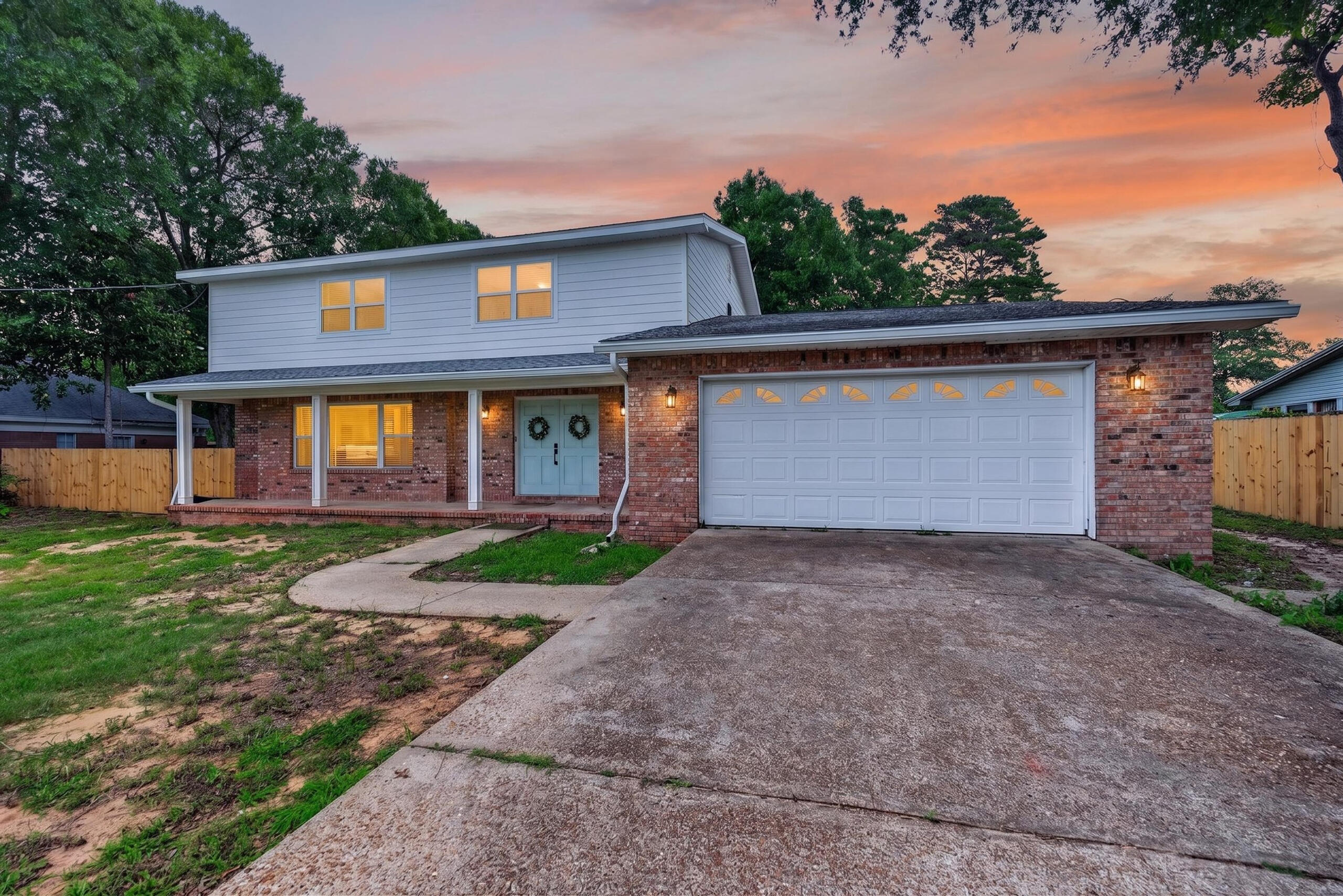 LAKE LORRAINE ESTATES 1 - Residential