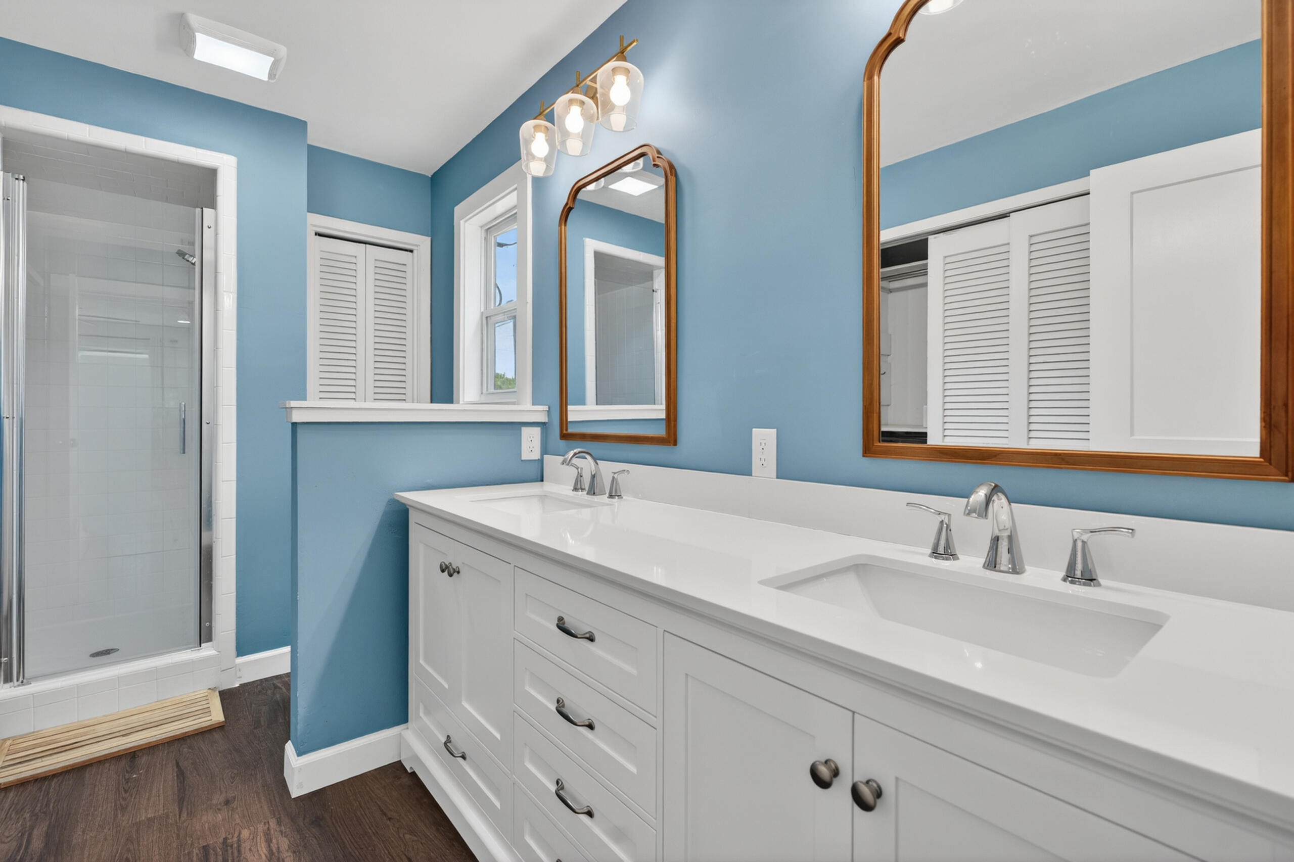LAKE LORRAINE ESTATES 1 - Residential