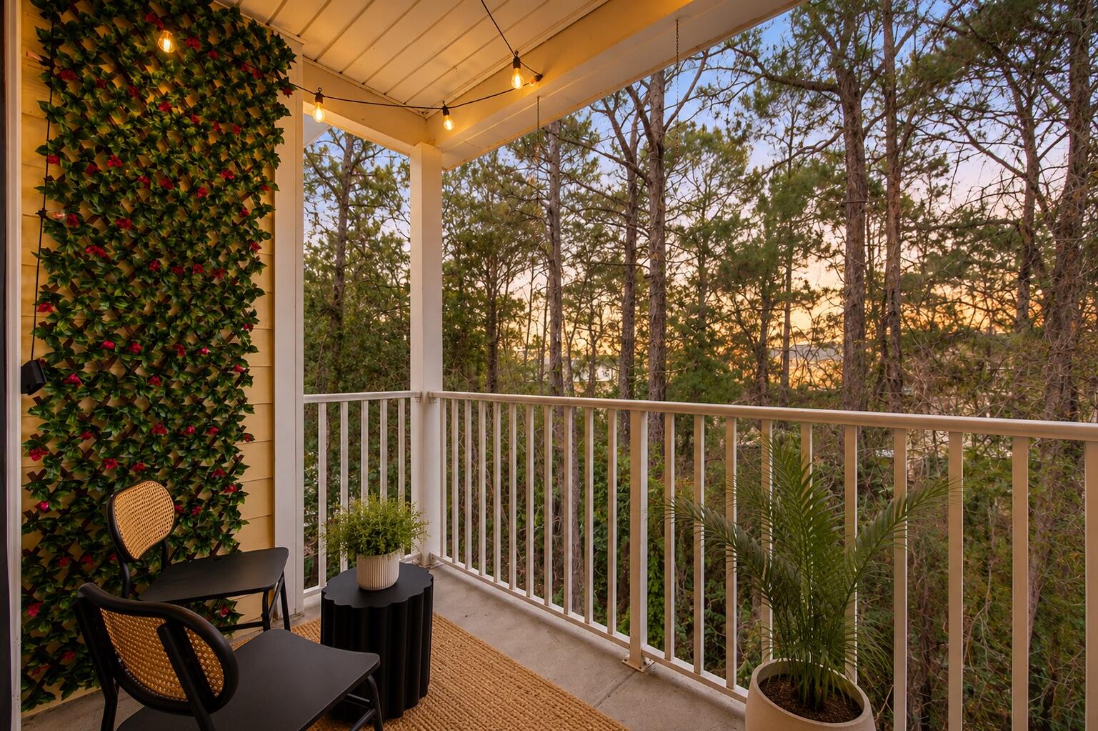 POINTE OF VIEW CONDO #909 - Residential