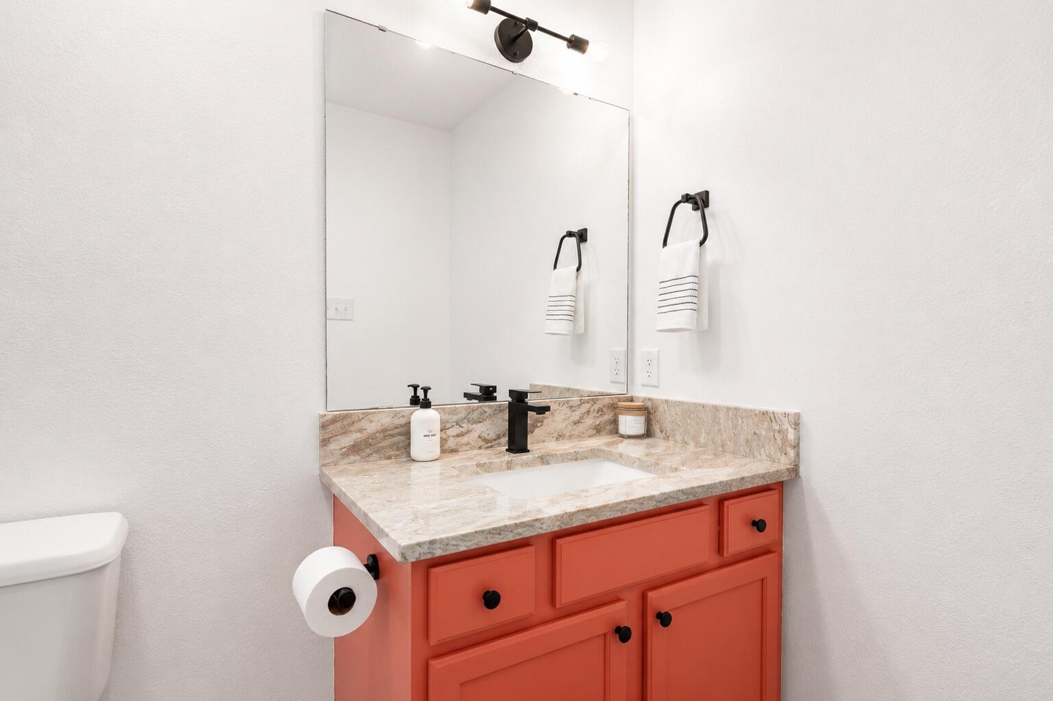 POINTE OF VIEW CONDO #909 - Residential