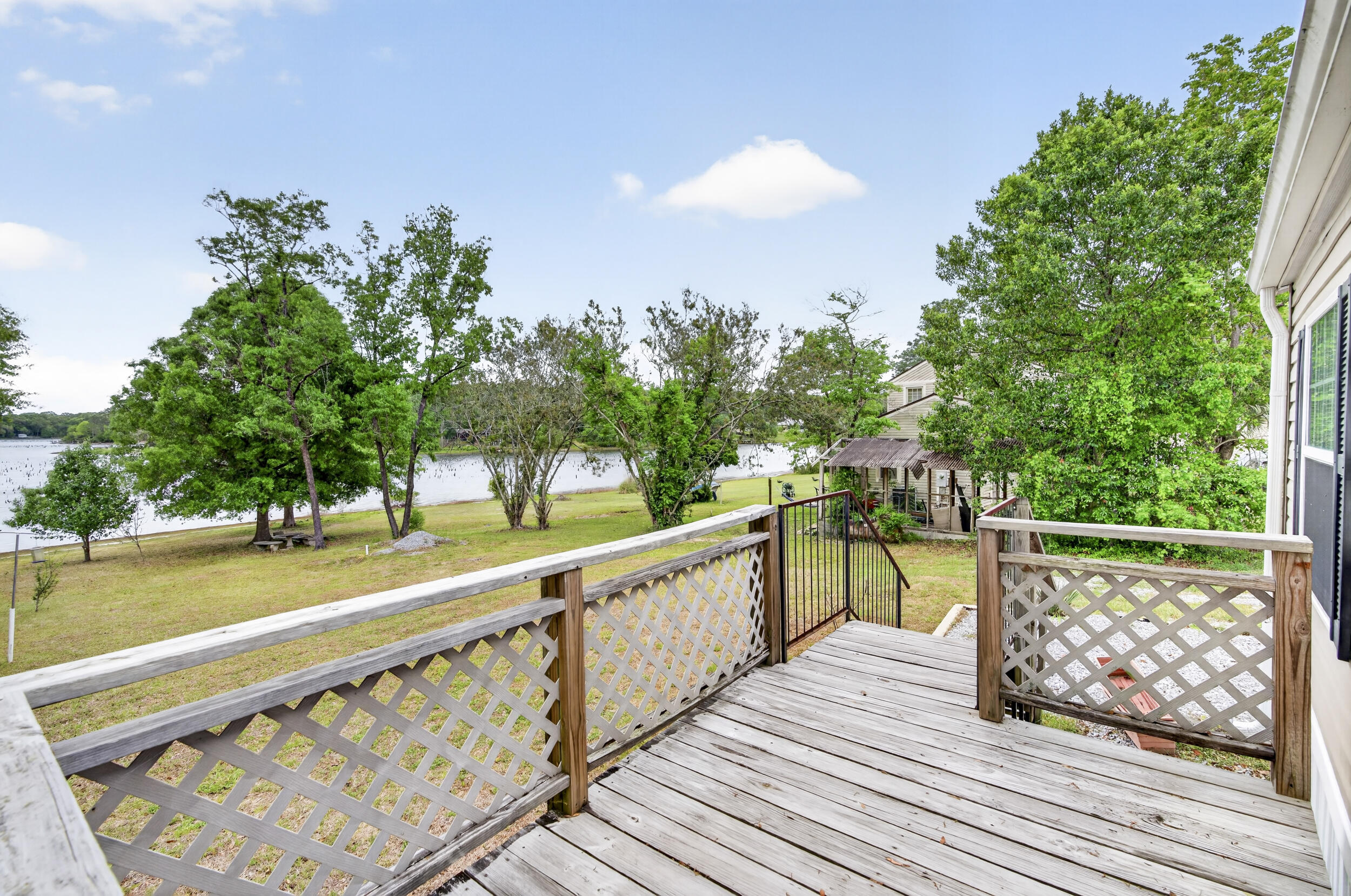 KING LAKE ESTATES - Residential