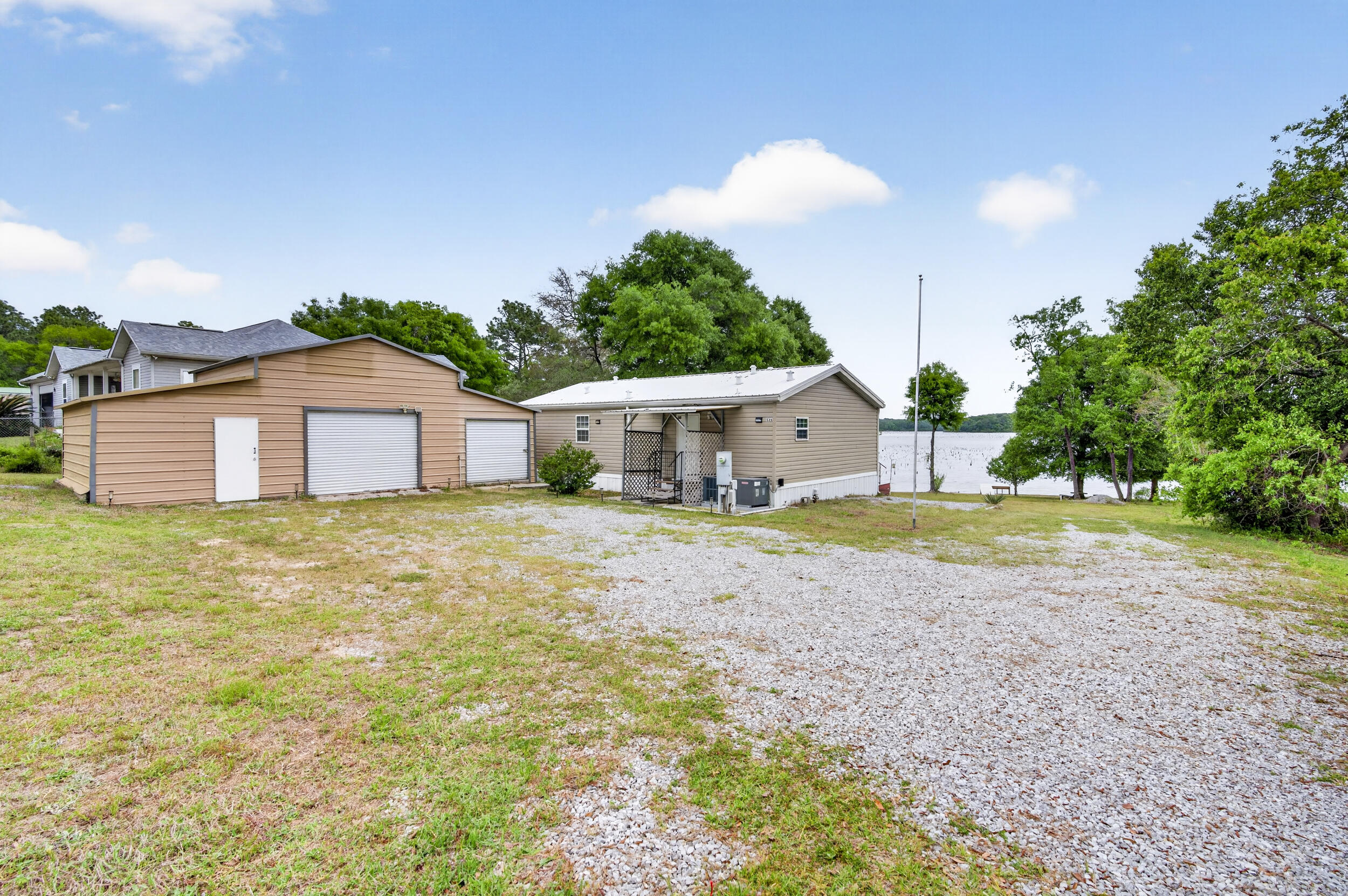 KING LAKE ESTATES - Residential