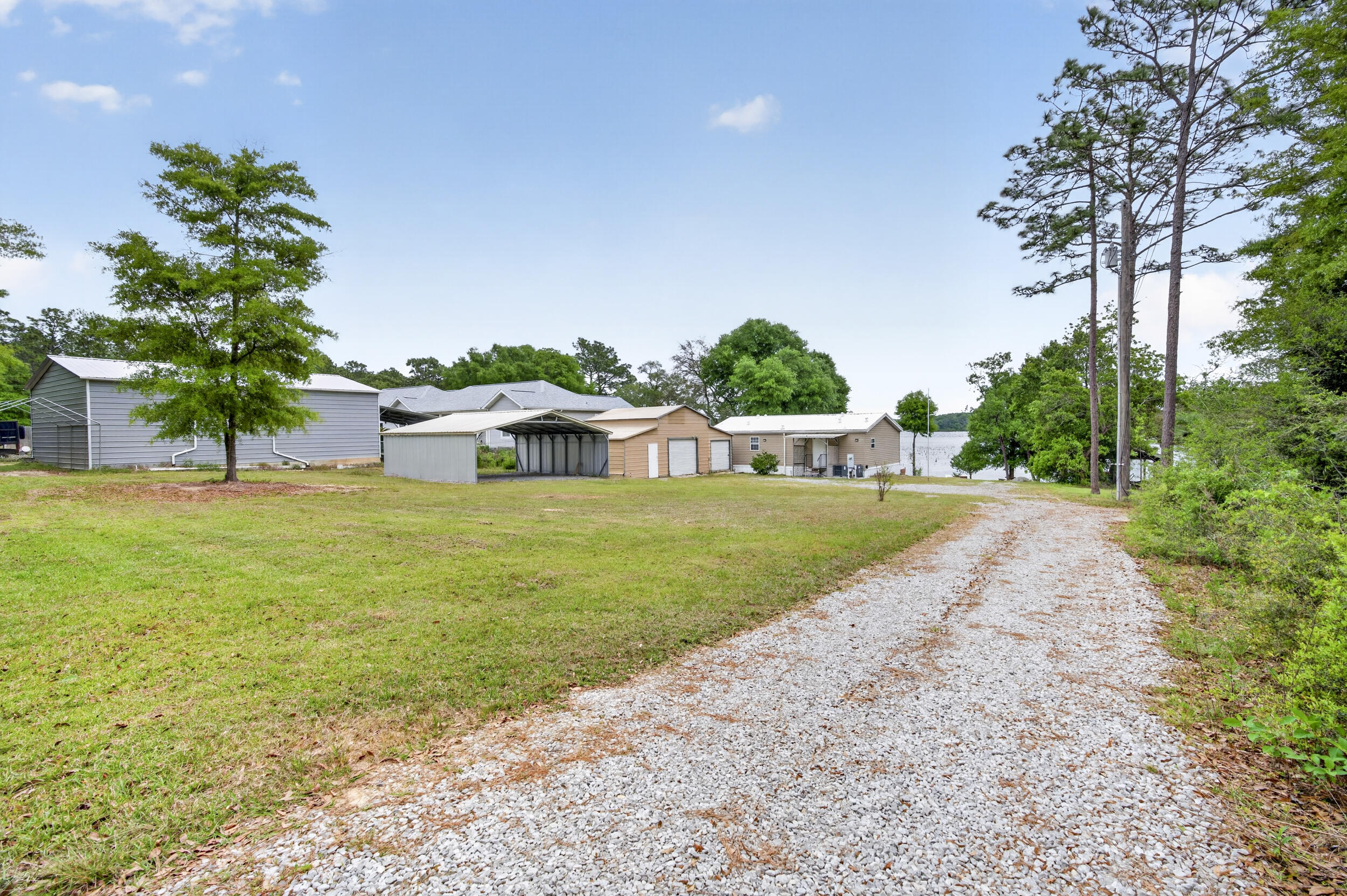 KING LAKE ESTATES - Residential