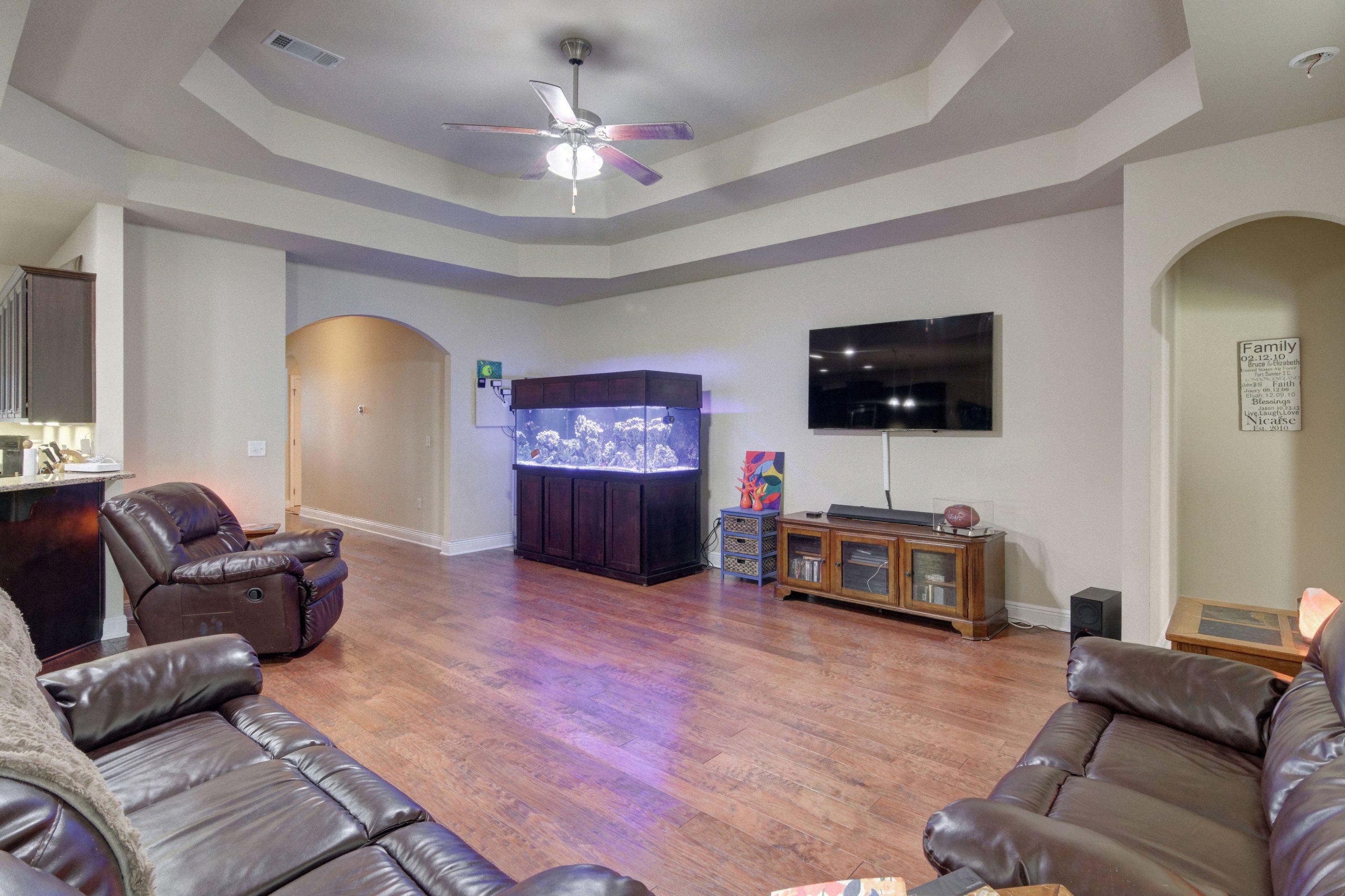 SUMMERSET ESTATES - Residential