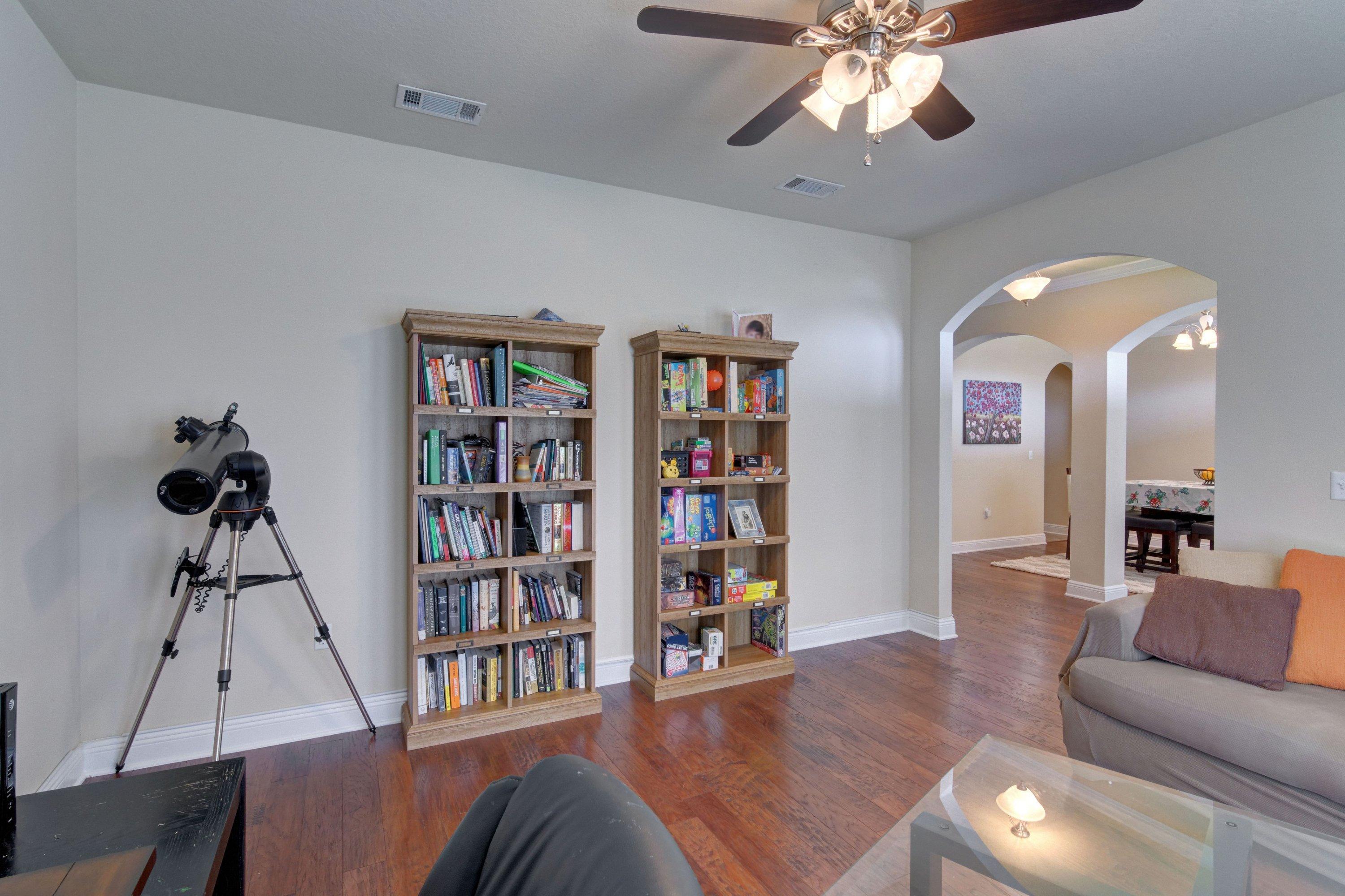 SUMMERSET ESTATES - Residential