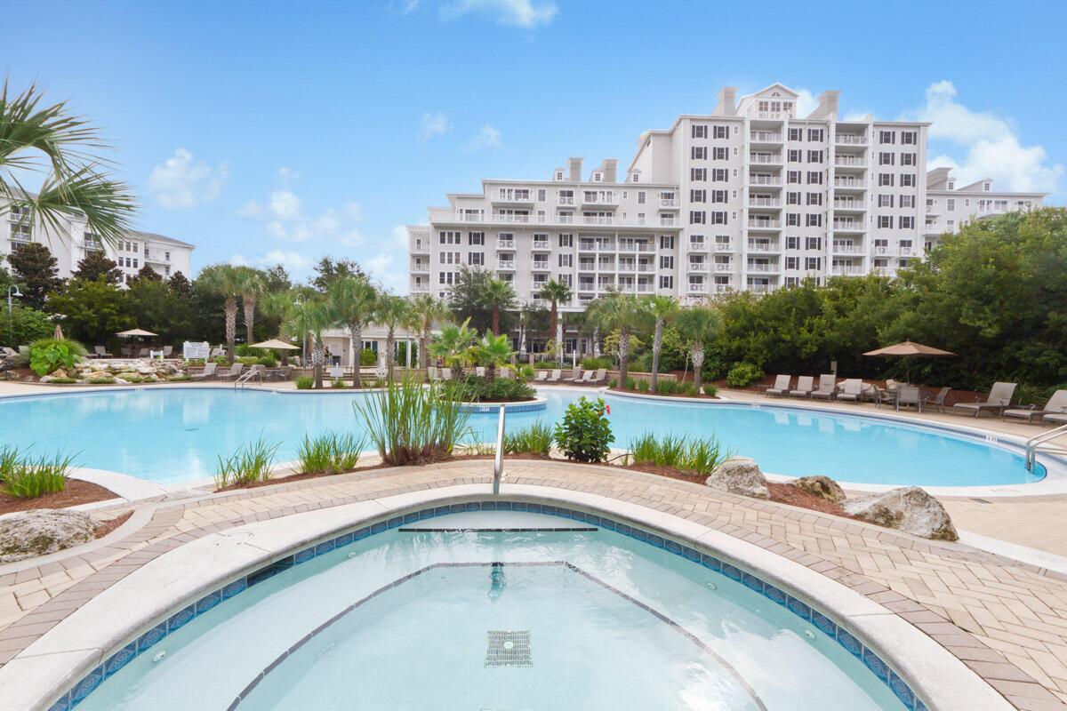 GRAND SANDESTIN - Residential