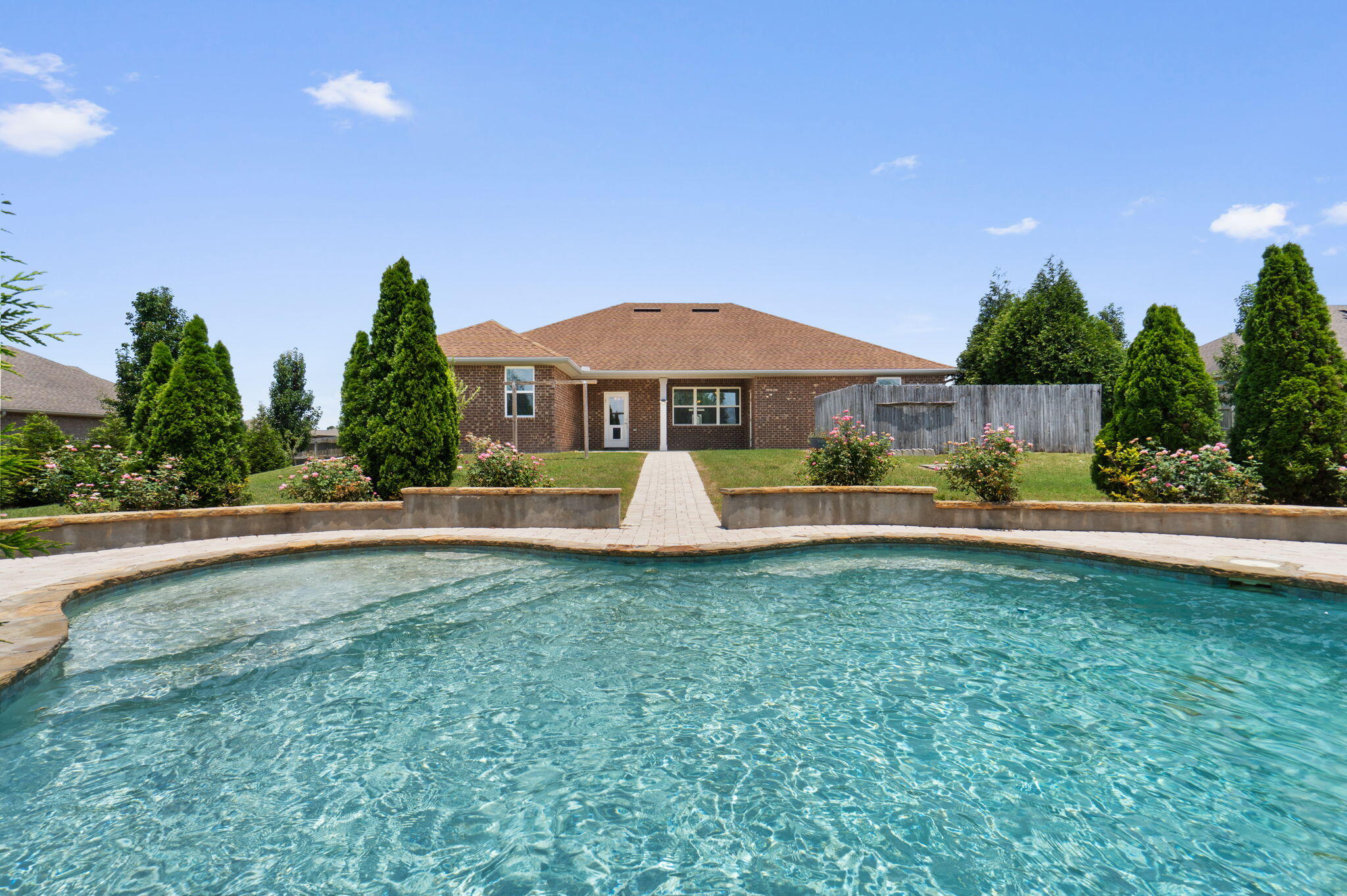 CARNEGIE HILLS - Residential
