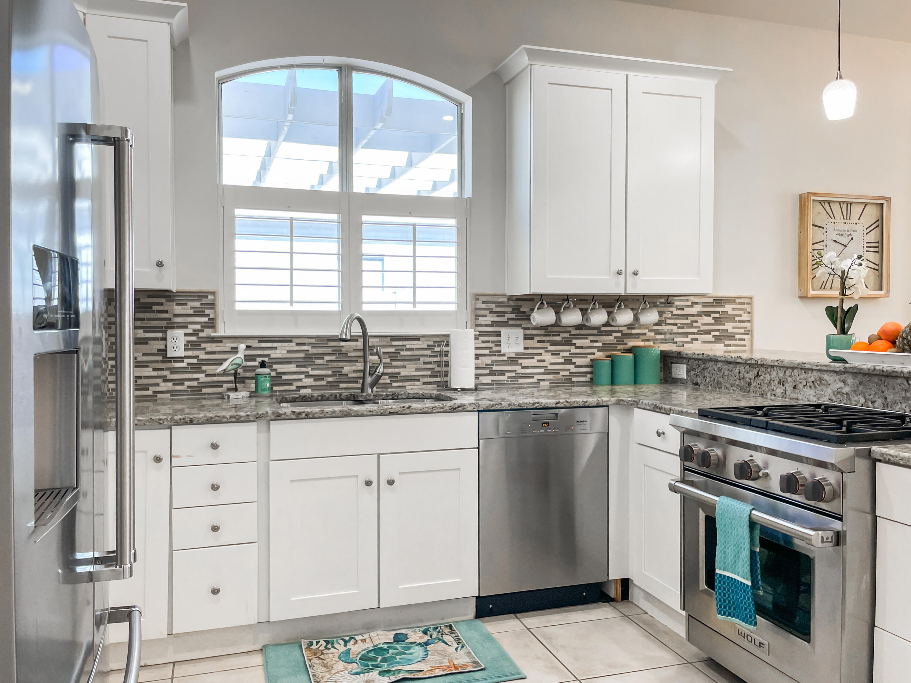 CRYSTAL BEACH - Residential