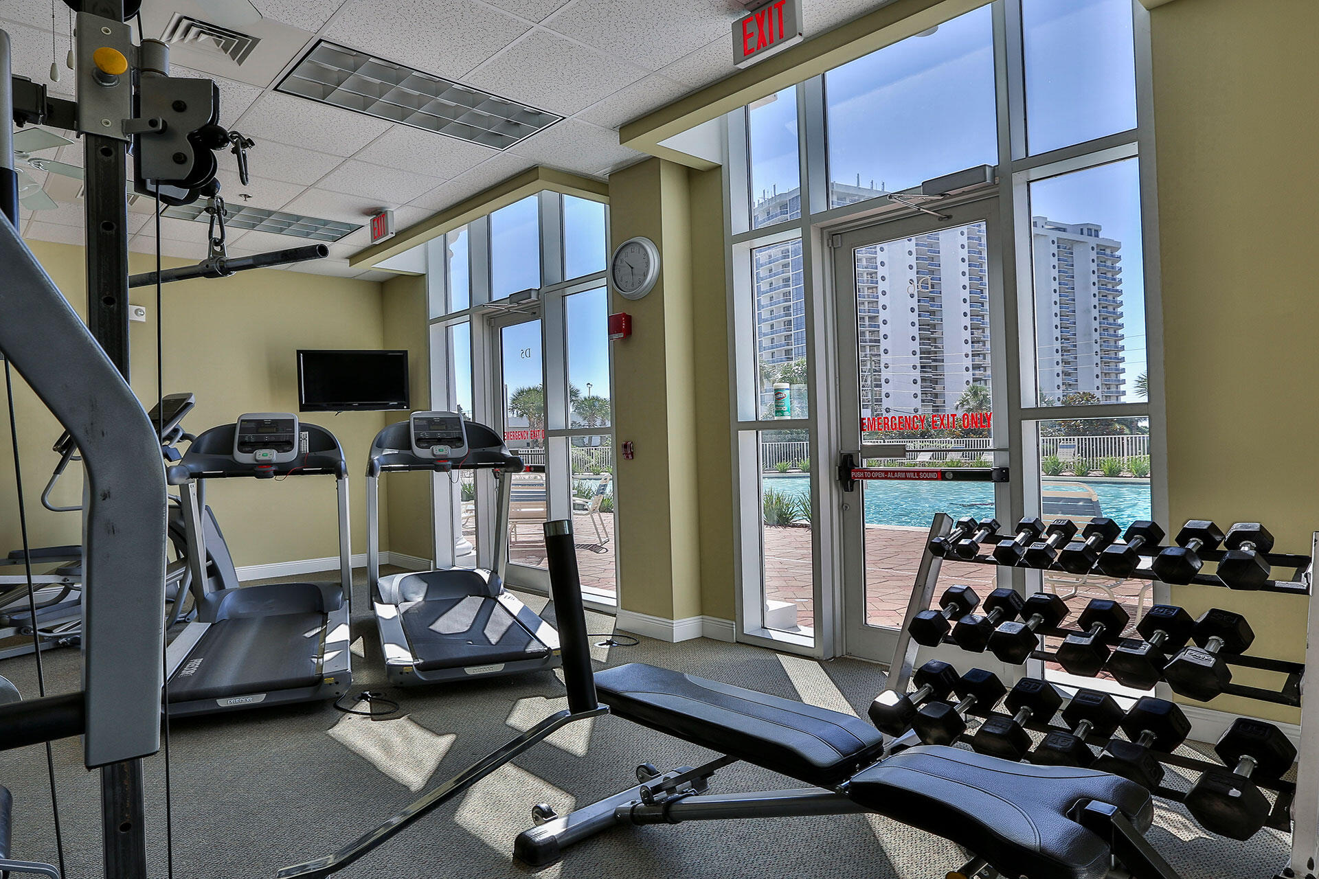 29-2S-21-42510-000-1802
Ariel Dunes 1 Unit 1802 - Residential