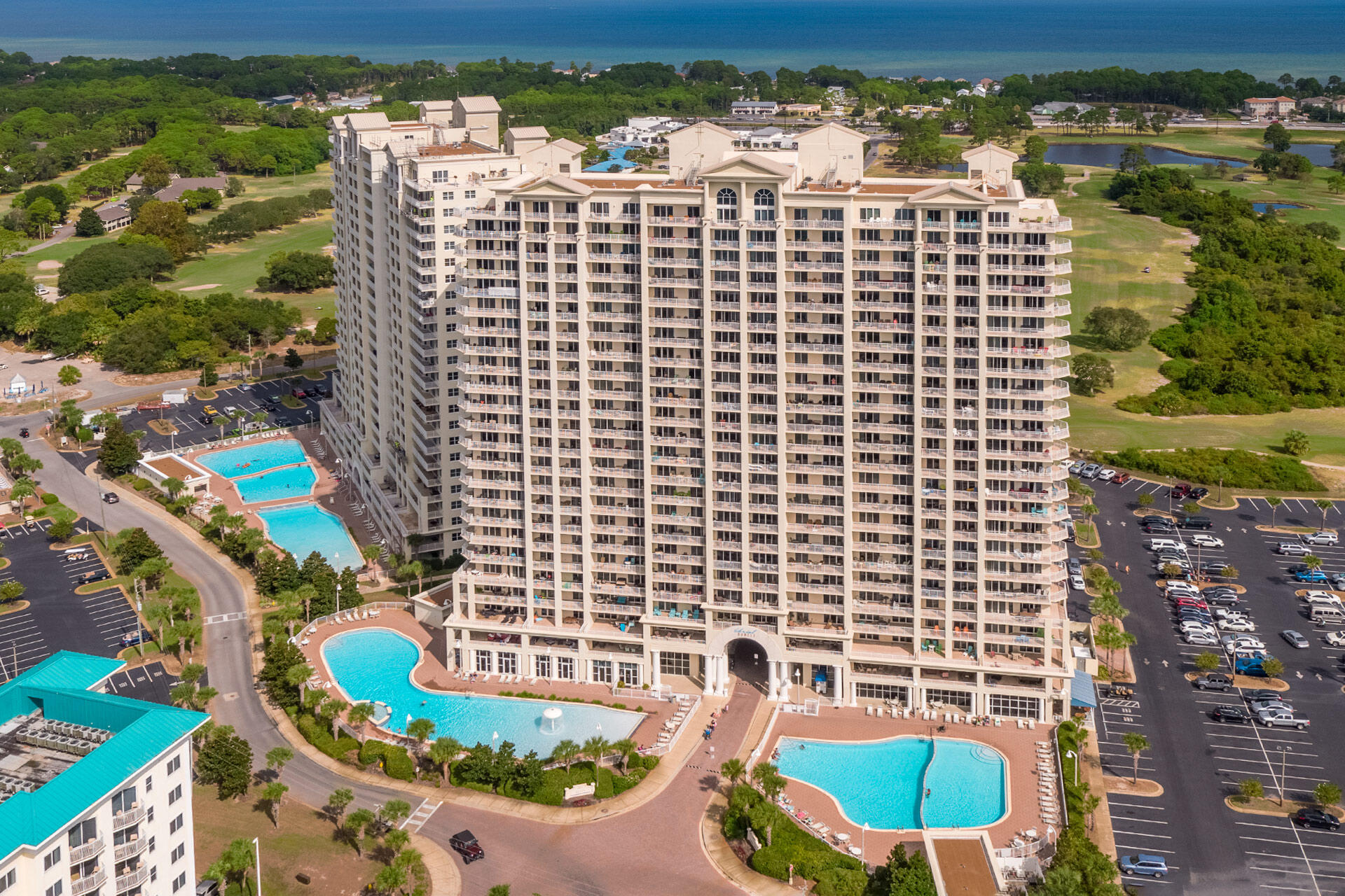 29-2S-21-42510-000-1802
Ariel Dunes 1 Unit 1802 - Residential