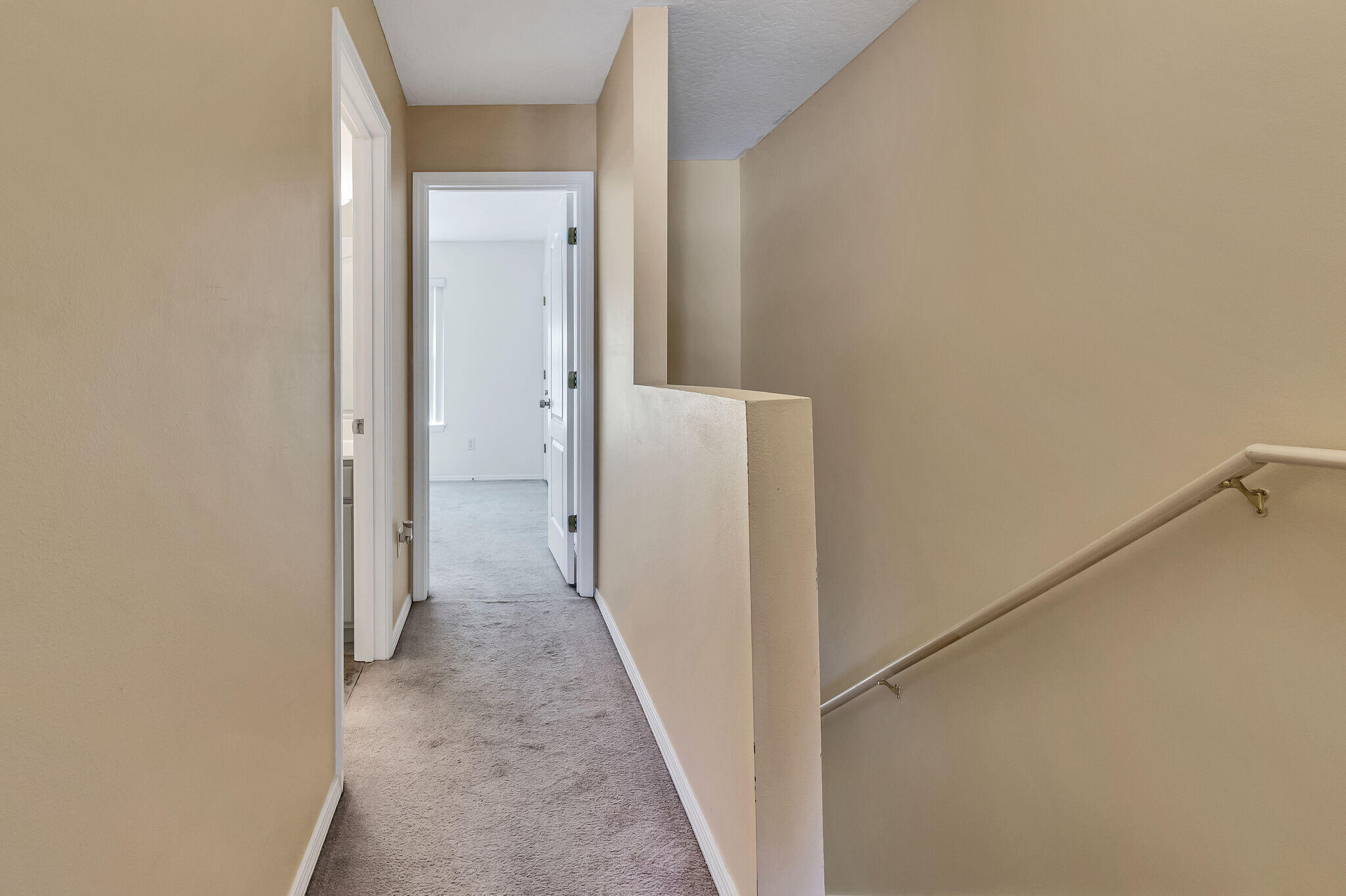 SHAY LIN TOWN HOMES - Residential