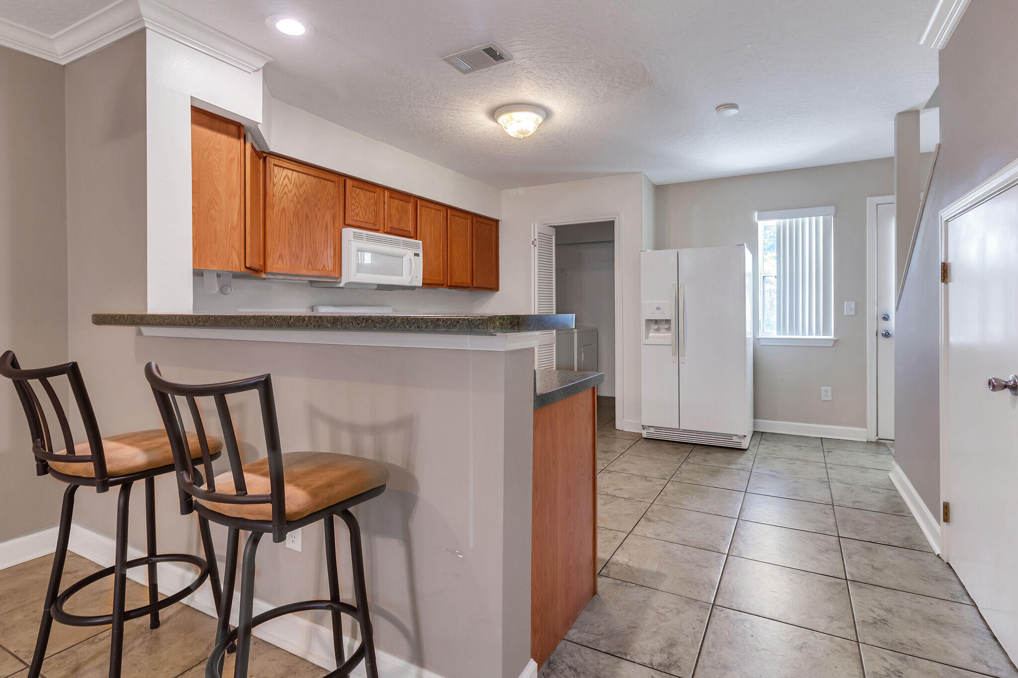 SHAY LIN TOWN HOMES - Residential