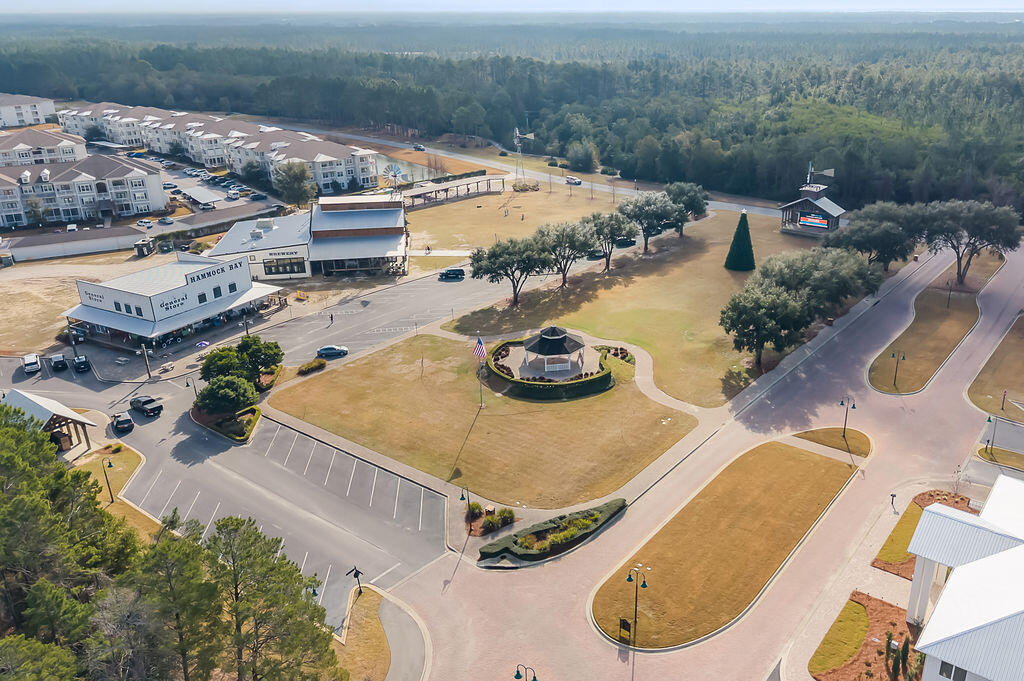 HAMMOCK BAY - Residential