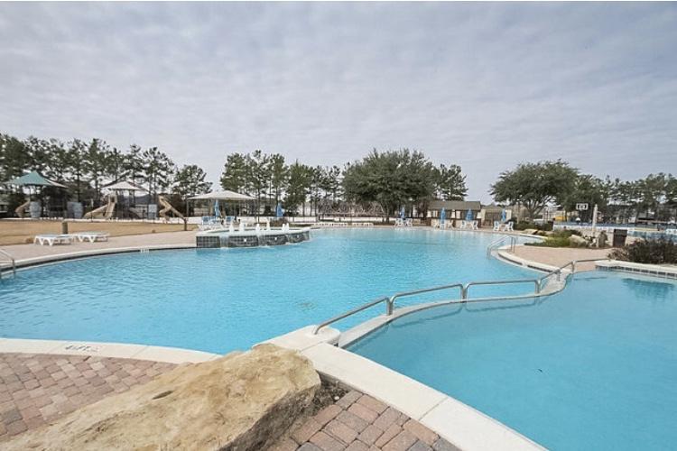 HAMMOCK BAY - Residential