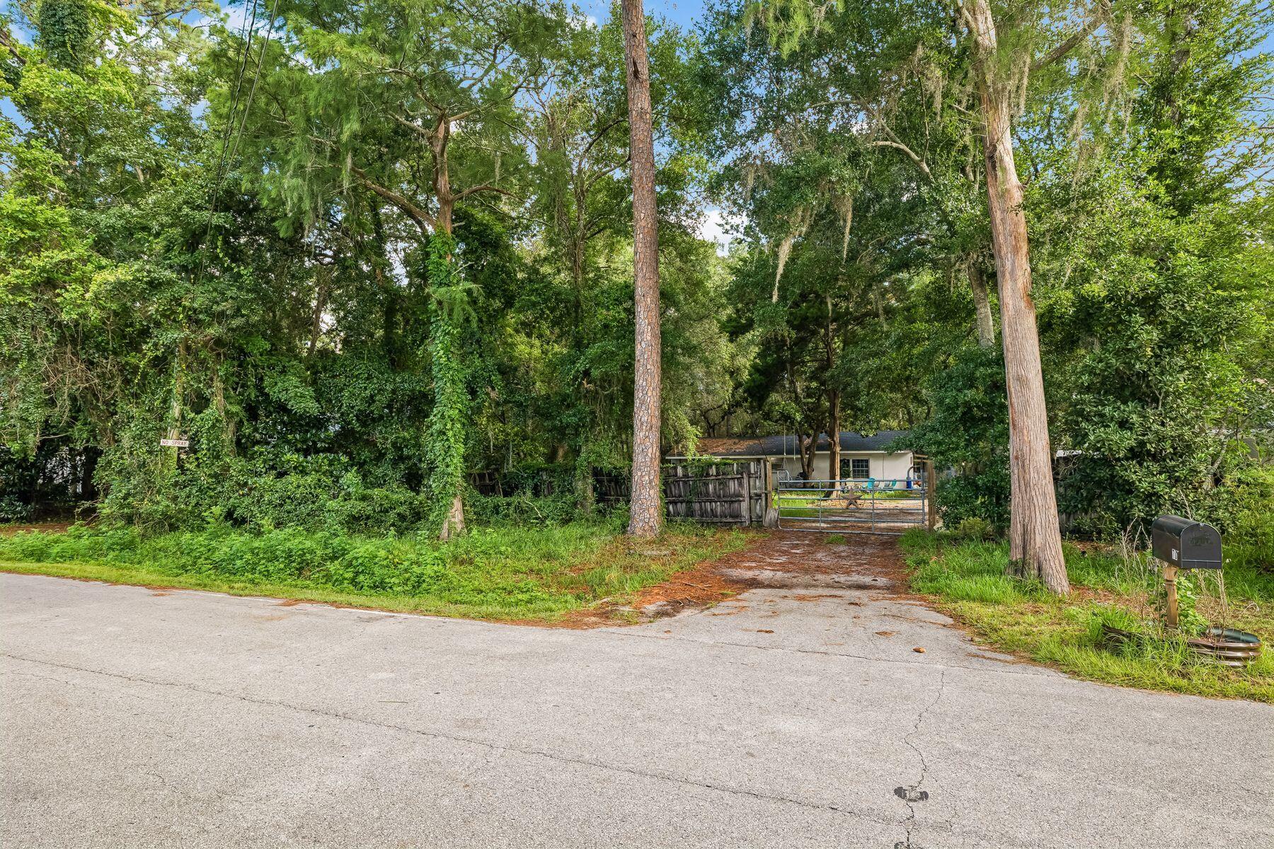 DAUGHETTES AMENDED - Residential