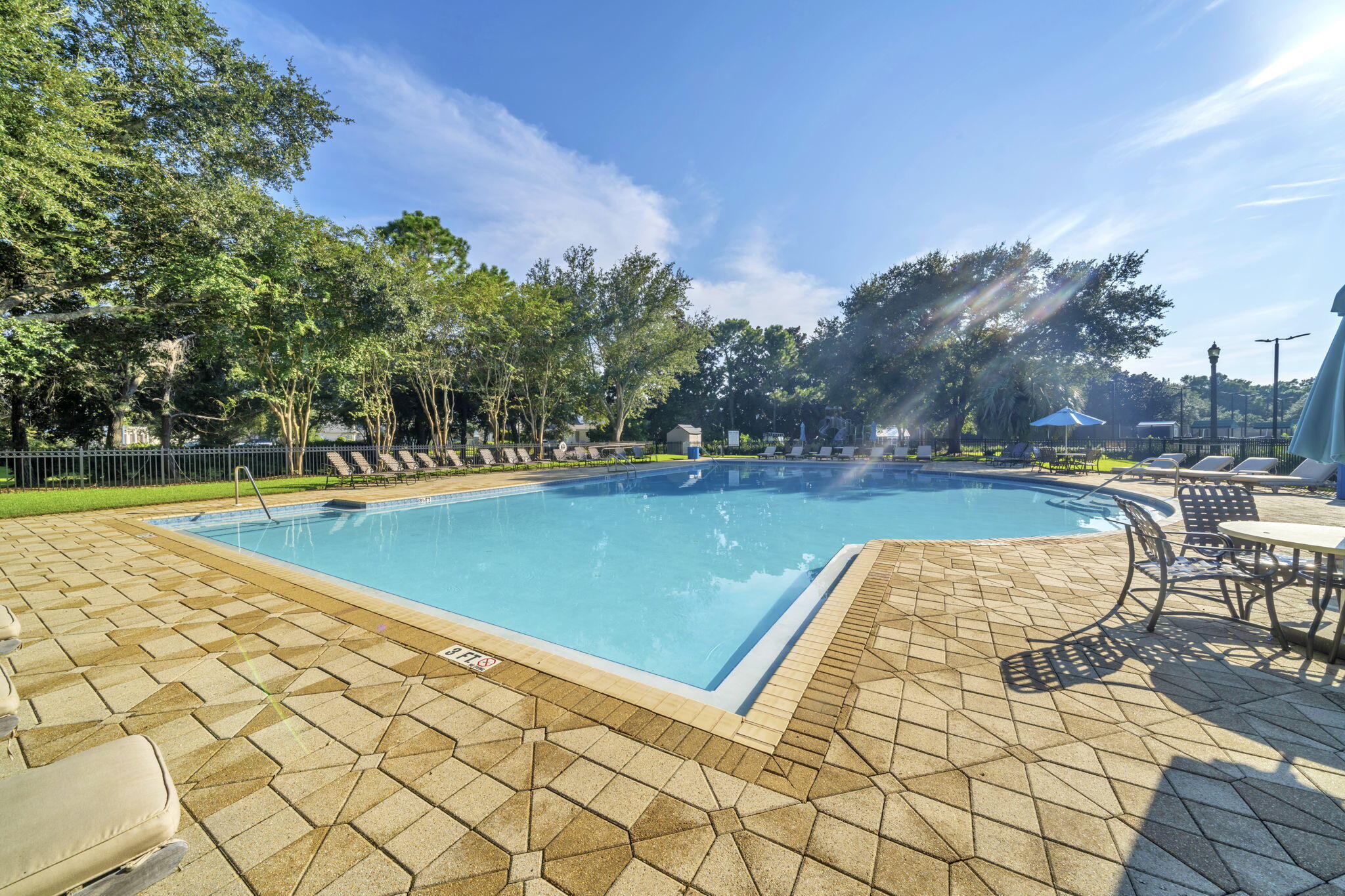 KELLY PLANTATION - Residential