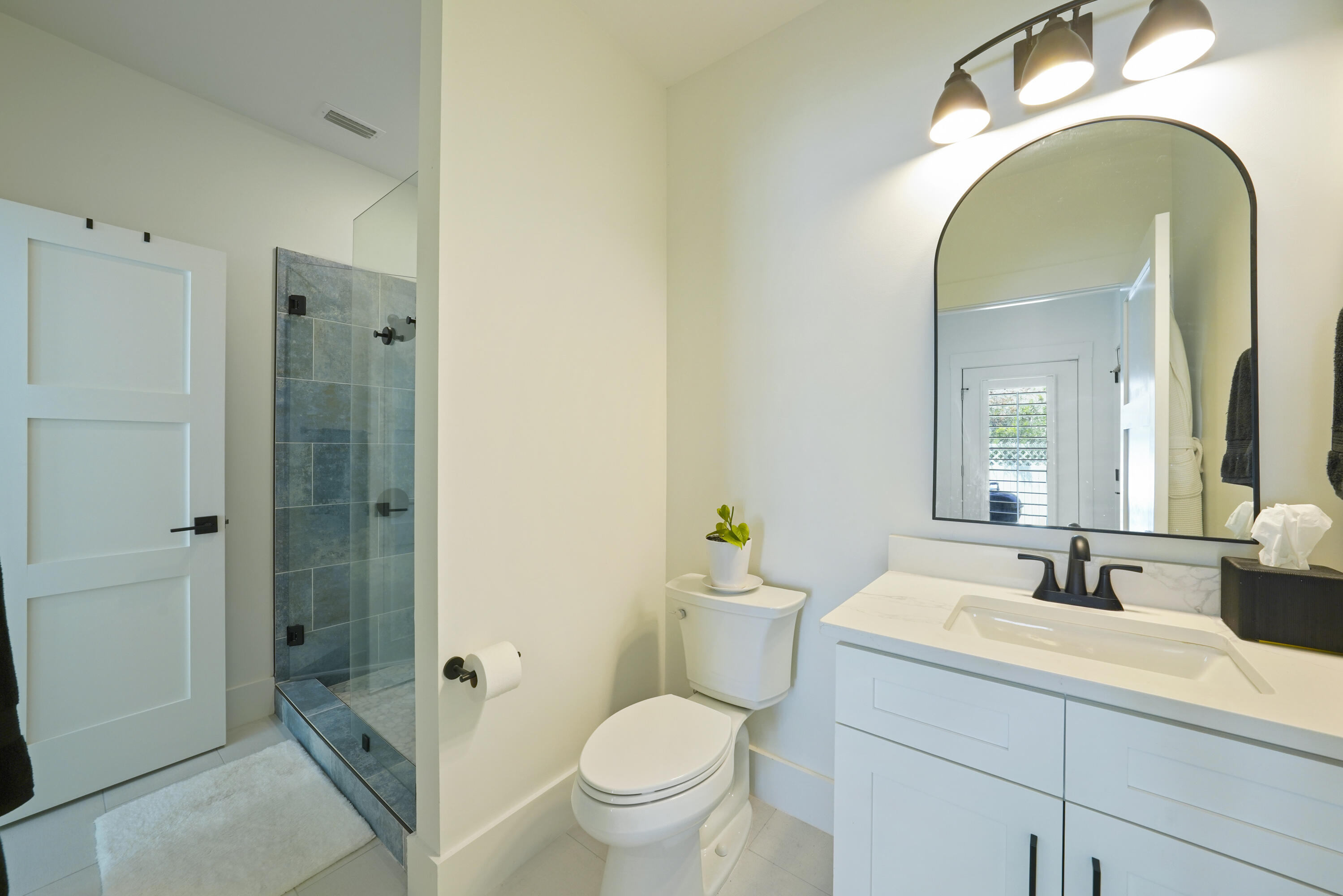 CALUSA BAY S/D - Residential Lease