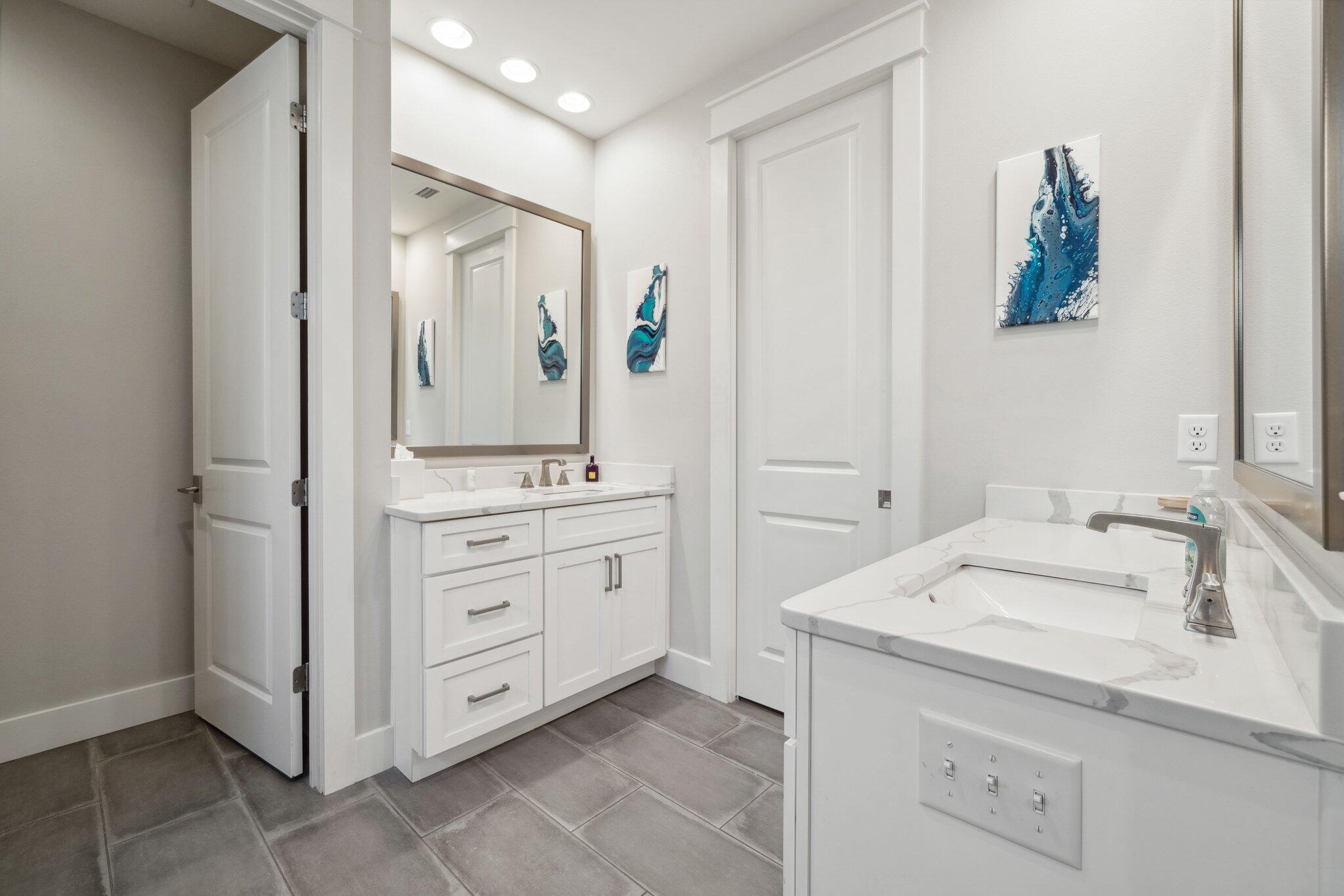 Emerald Bay Ph II A - Residential Lease