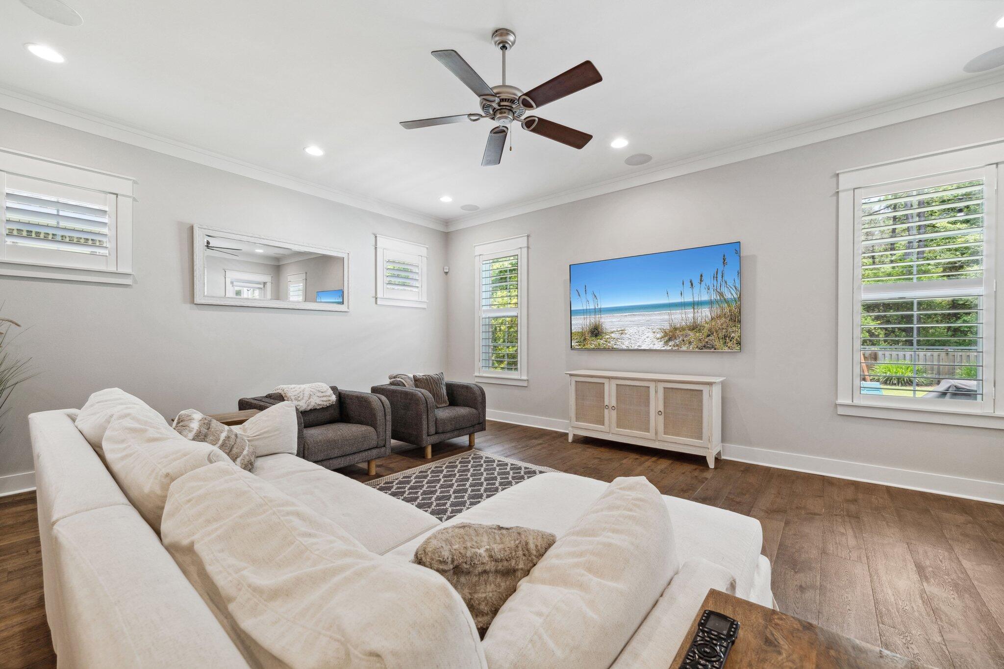 Emerald Bay Ph II A - Residential Lease