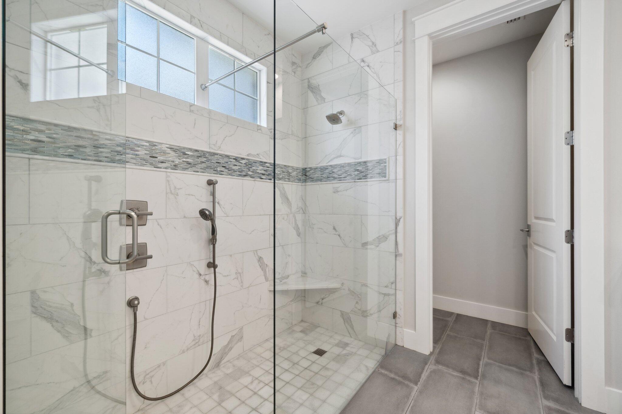 Emerald Bay Ph II A - Residential Lease