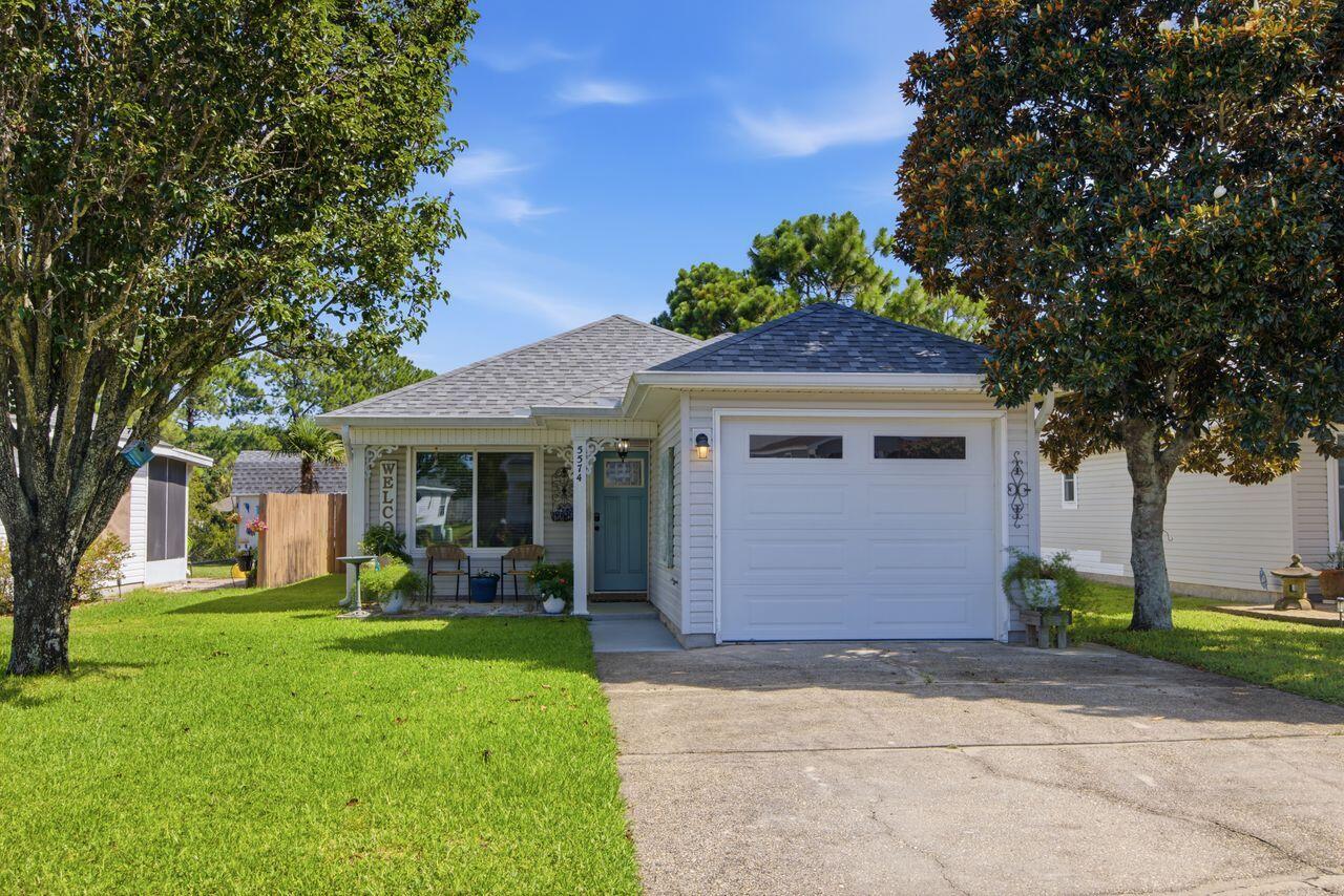 SHADOW LAKES - Residential