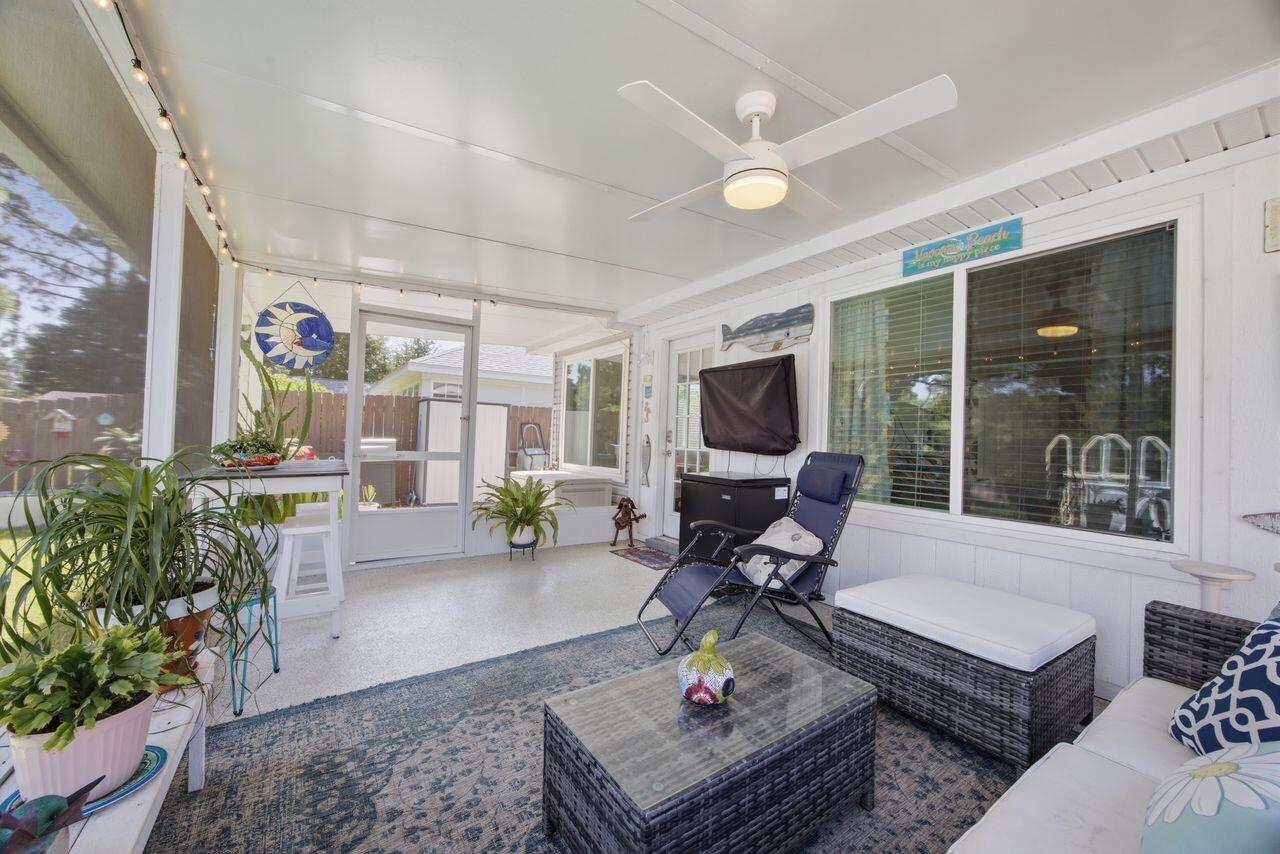 SHADOW LAKES - Residential