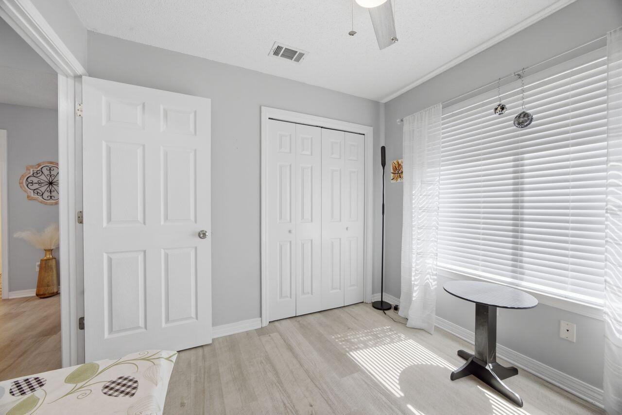 SHADOW LAKES - Residential