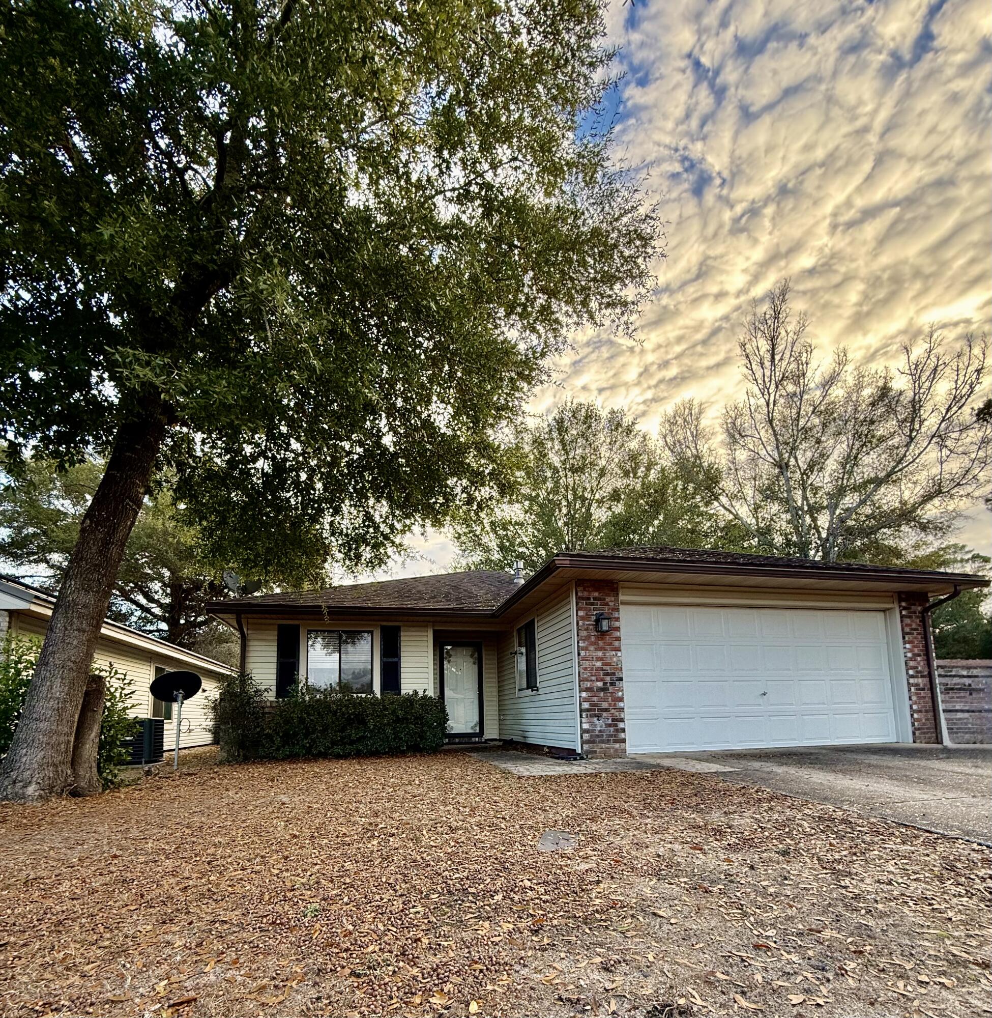 CEDAR RIDGE PH 8 - Residential Lease