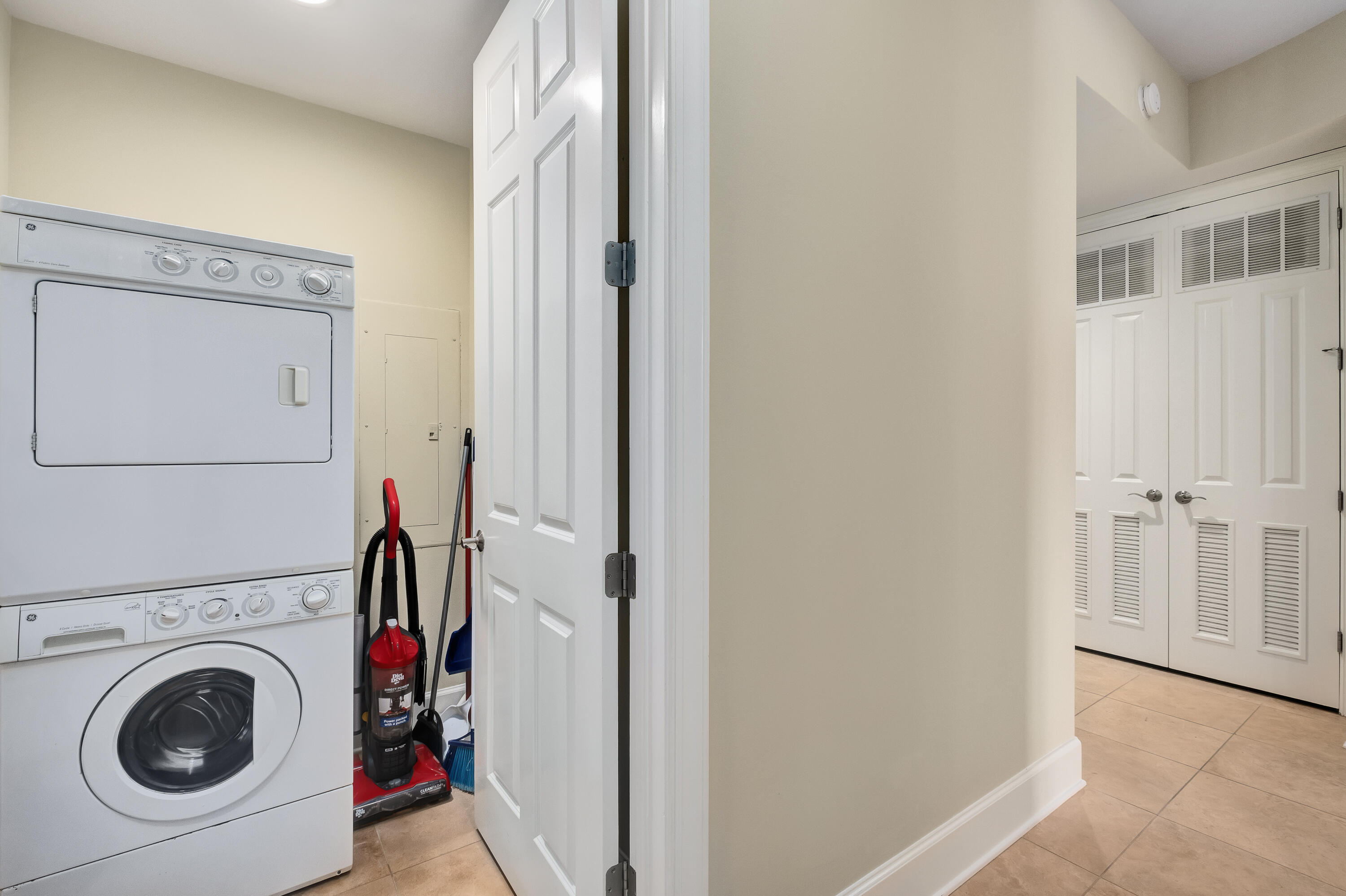 SANCTUARY AT REDFISH - Residential