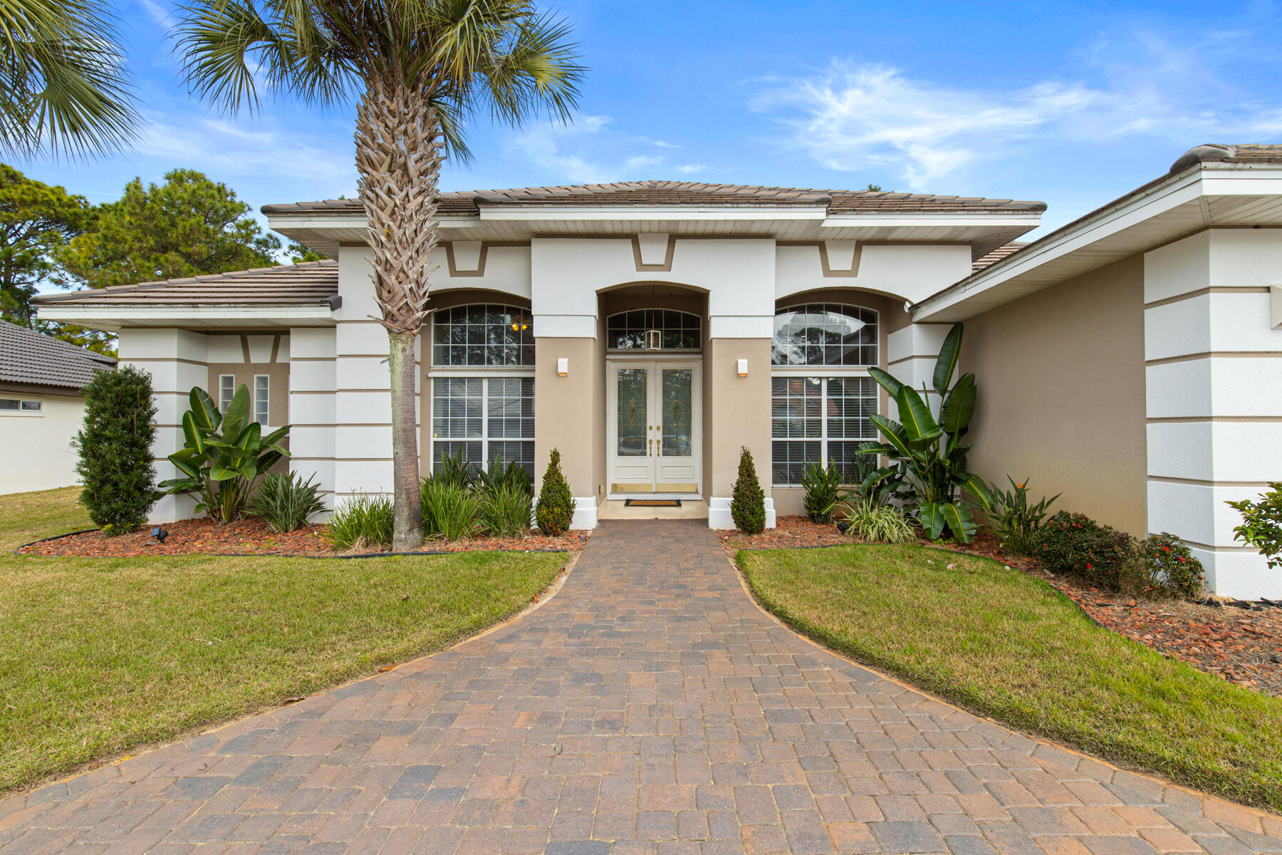 EMERALD BAY PH 1A - Residential