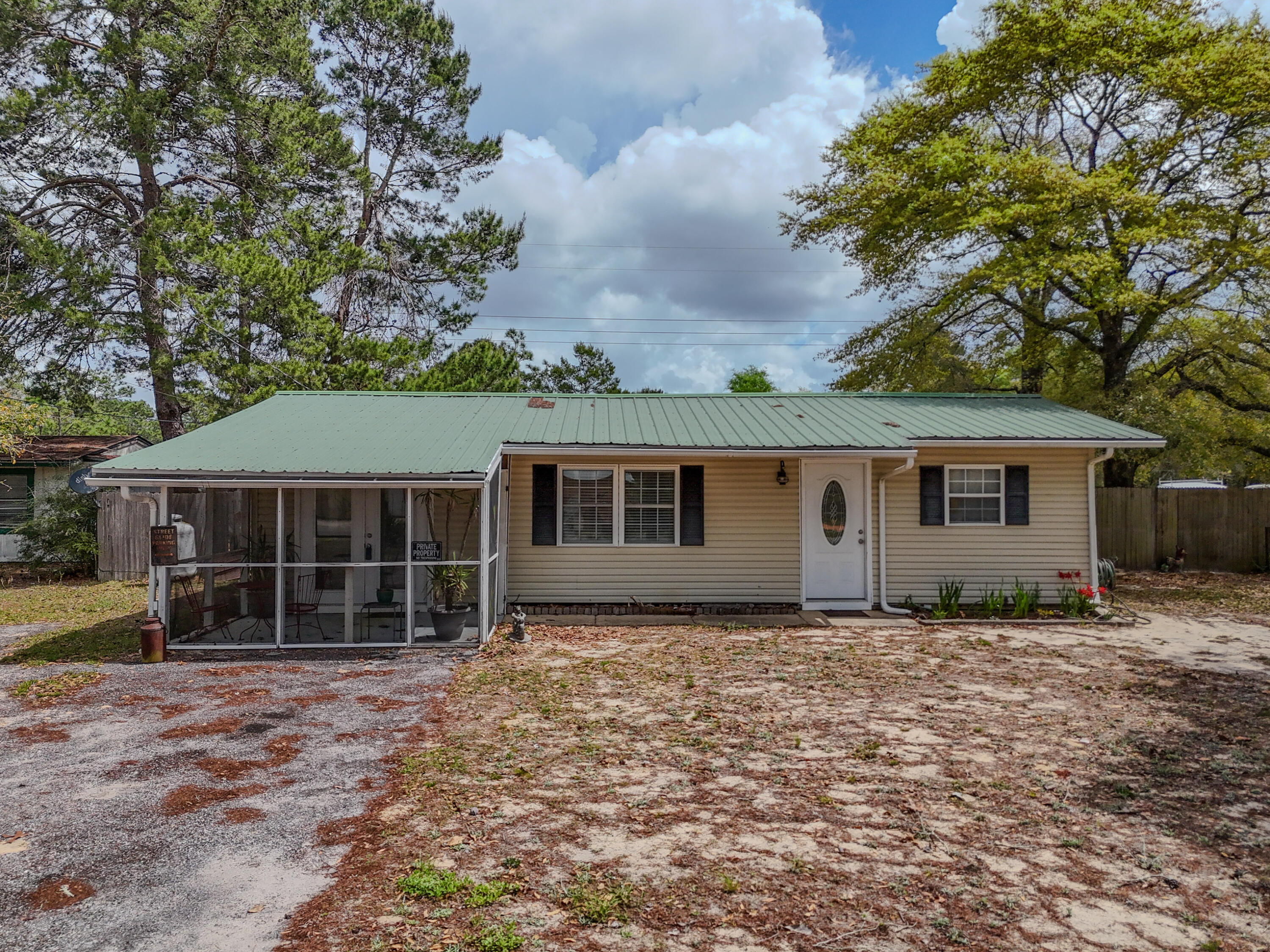 OAKWOOD HILLS UNIT 1 - Residential