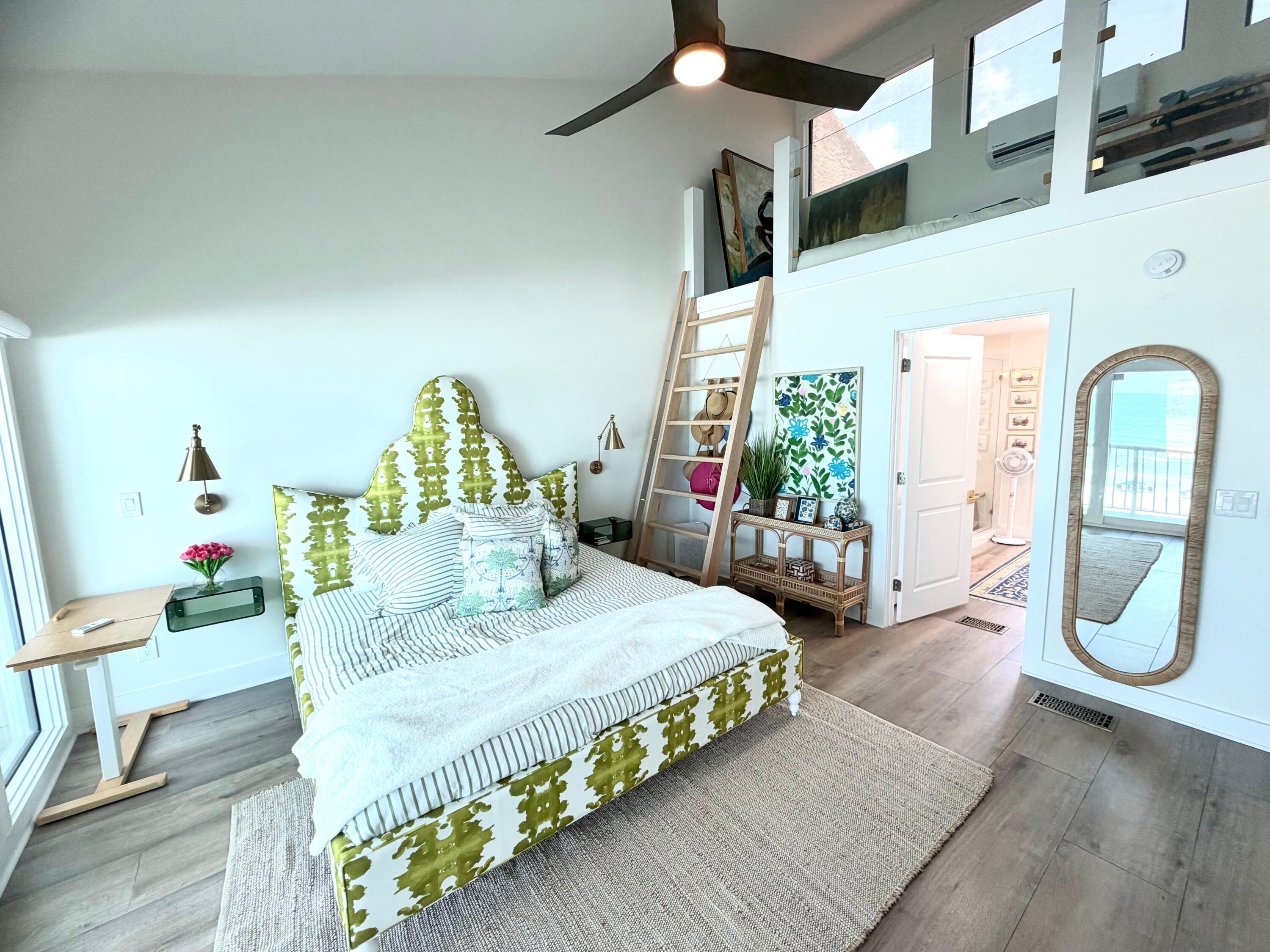 SEAFARER CONDO - Residential