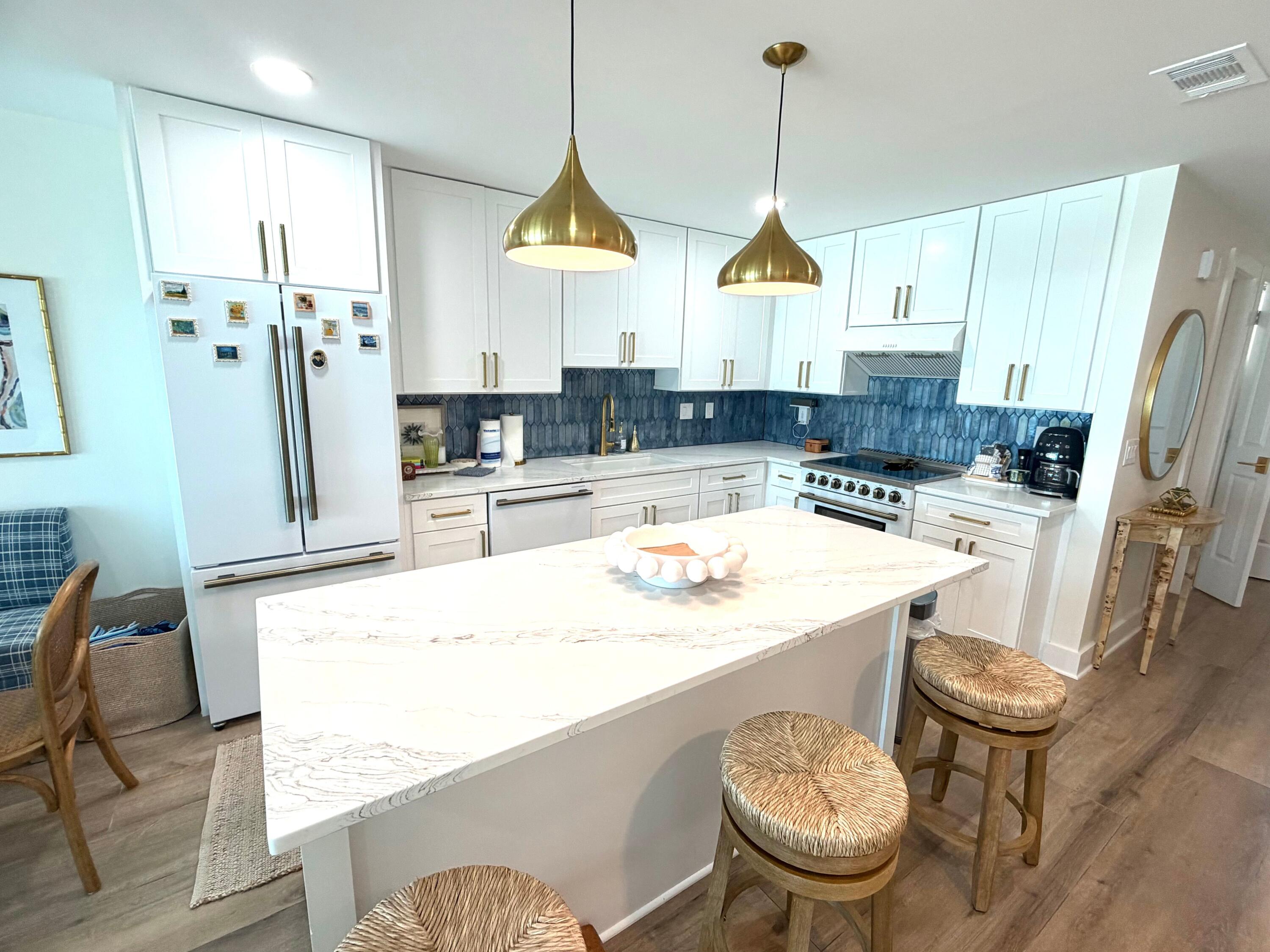 SEAFARER CONDO - Residential