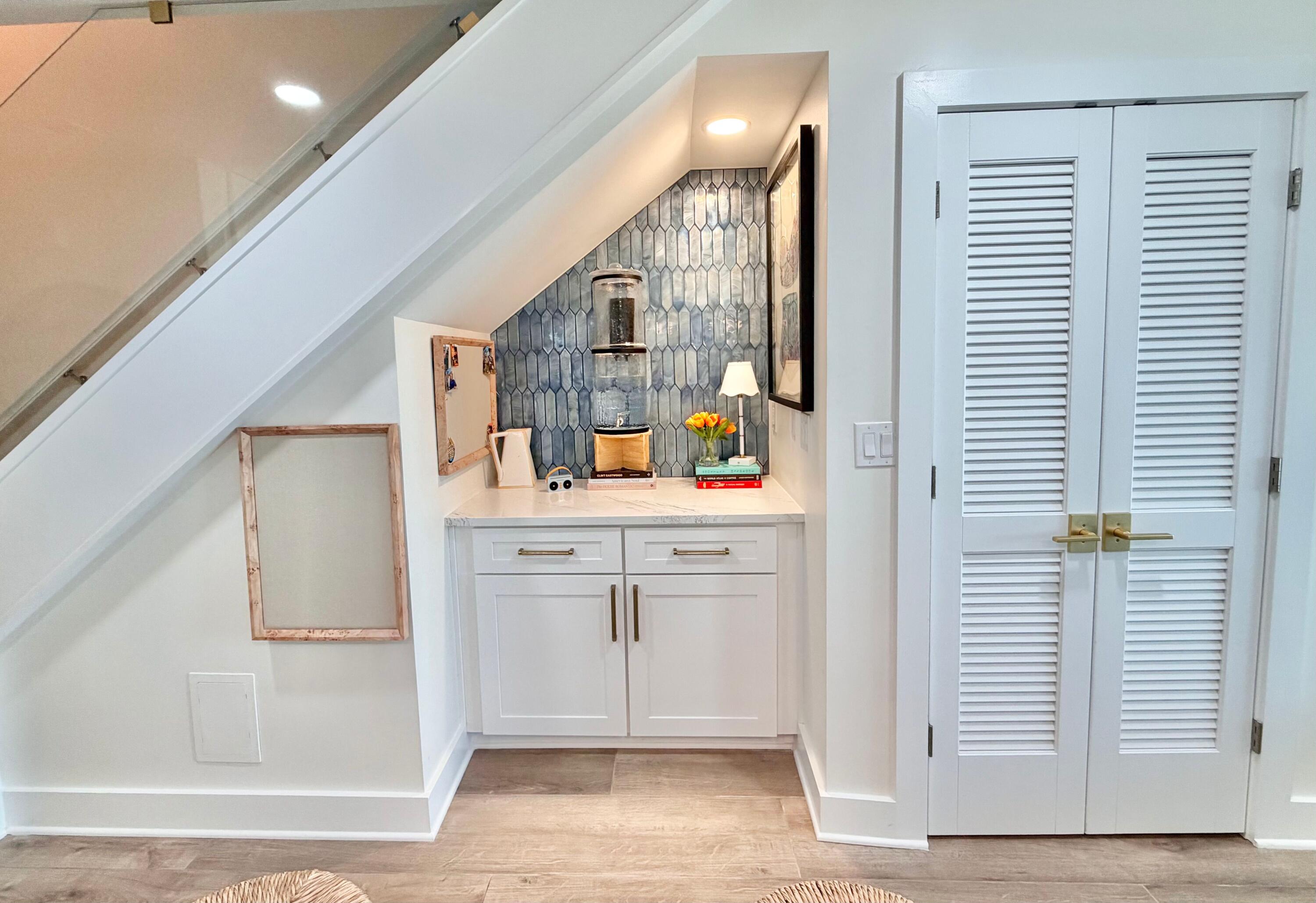 SEAFARER CONDO - Residential