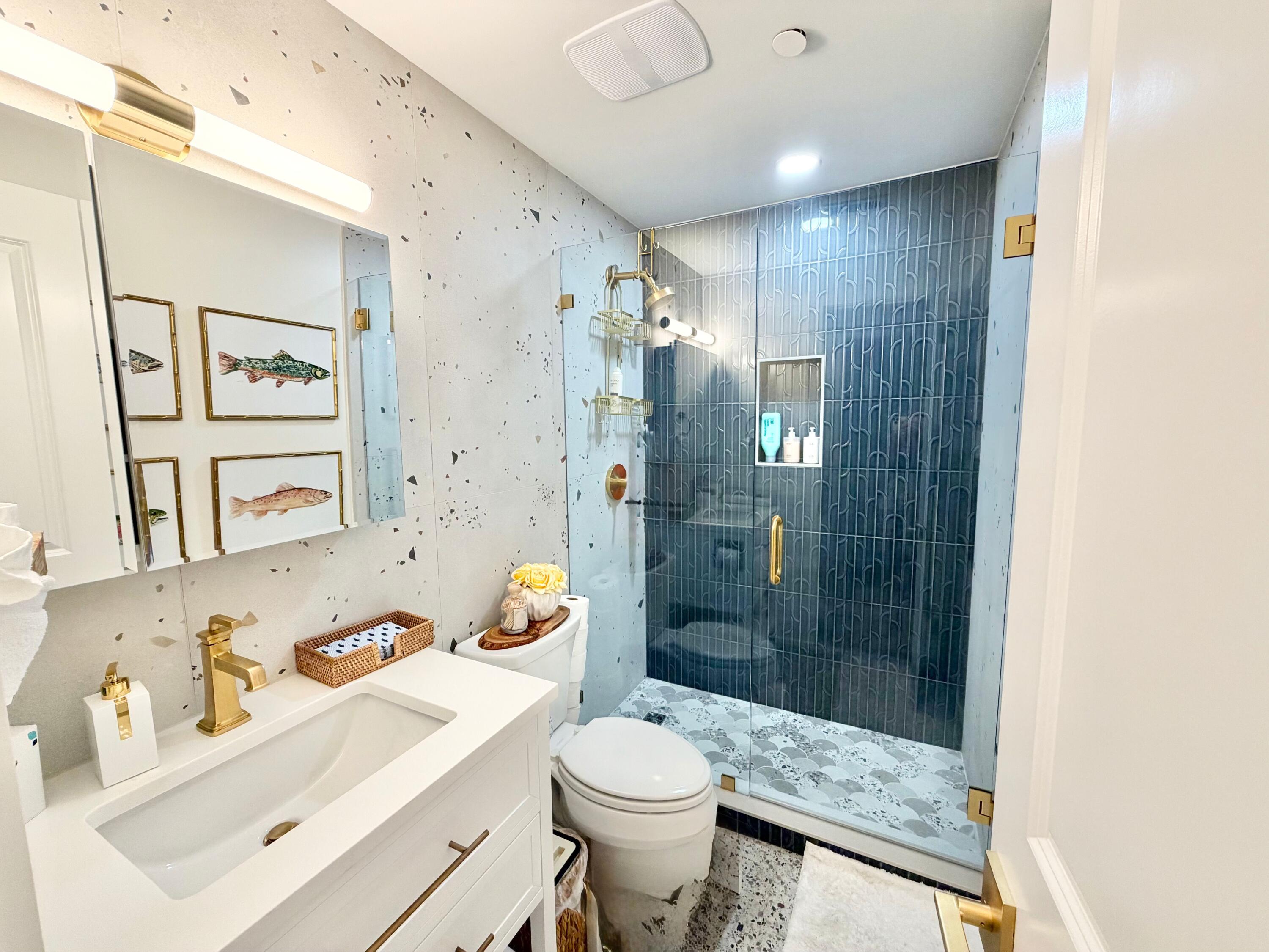 SEAFARER CONDO - Residential
