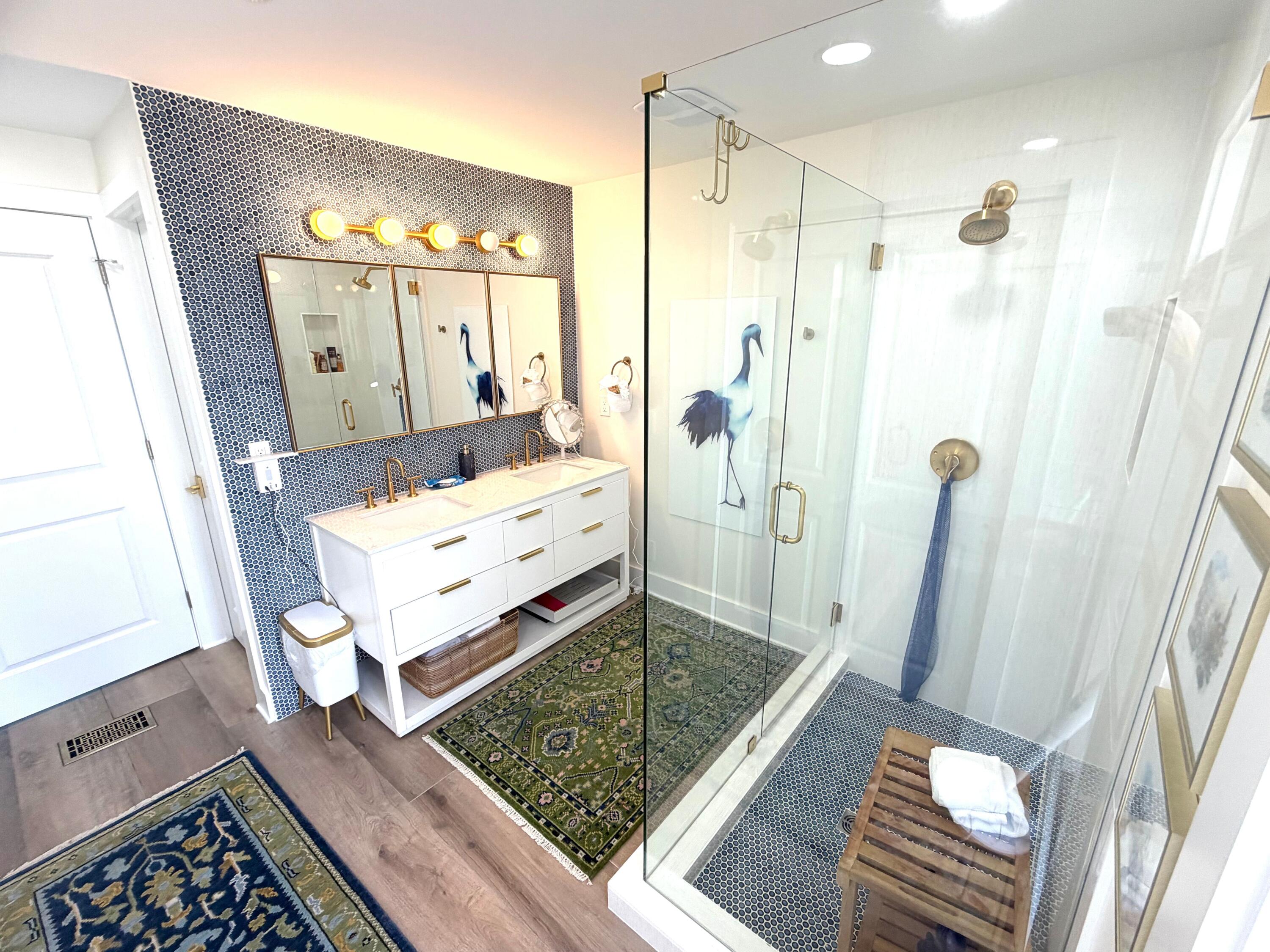 SEAFARER CONDO - Residential