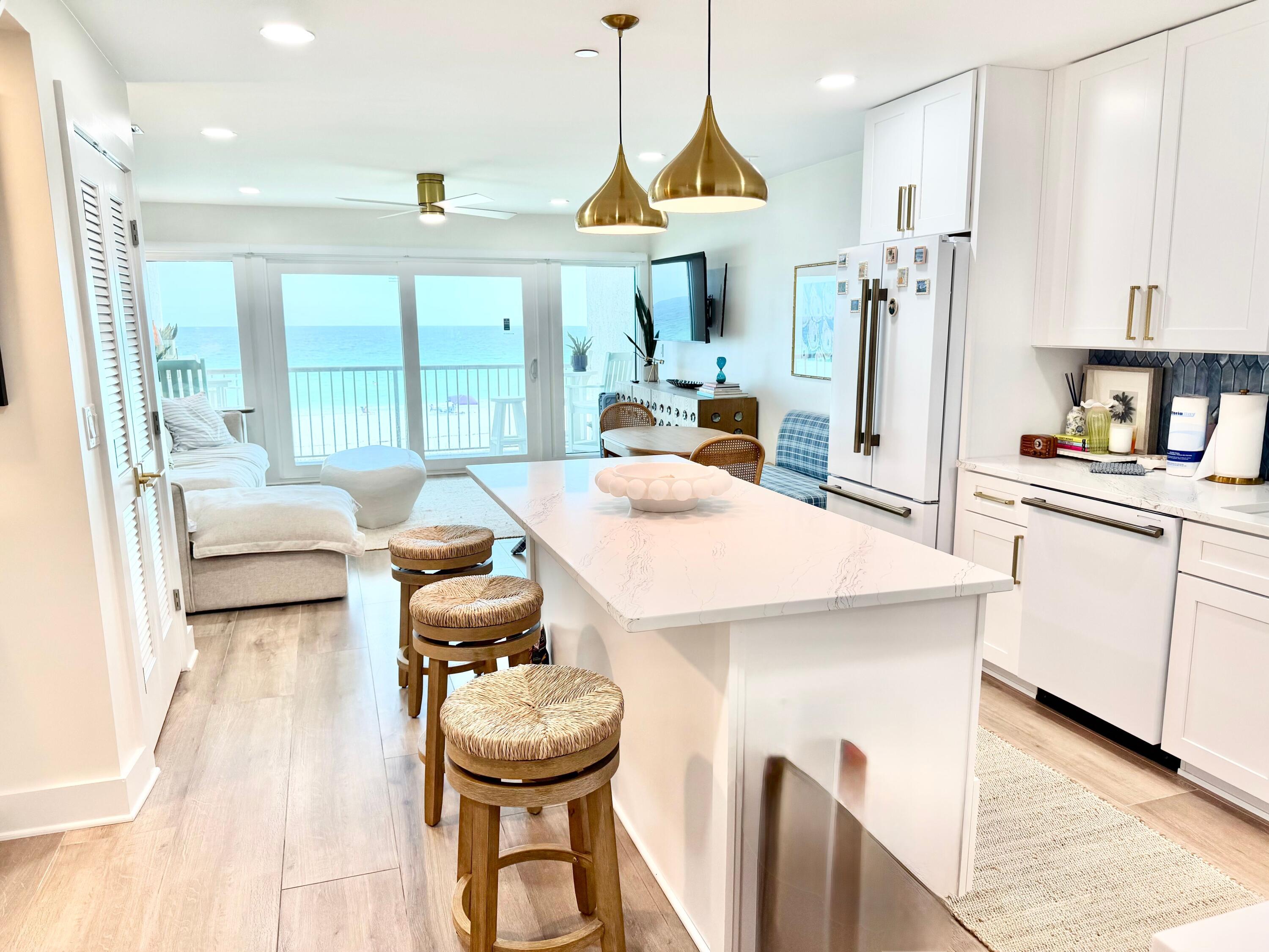 SEAFARER CONDO - Residential