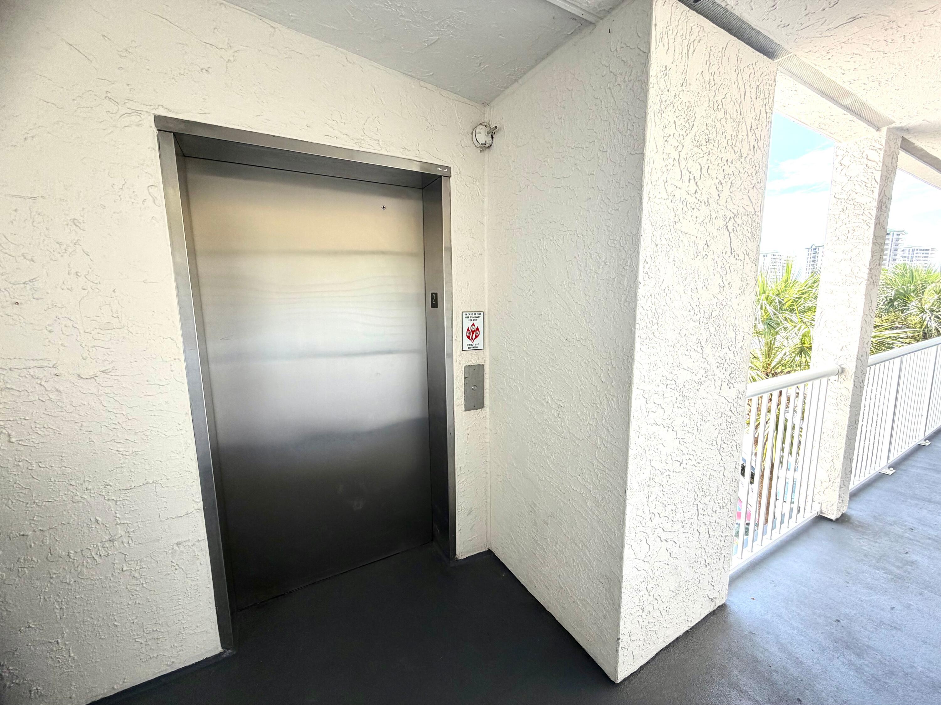 SEAFARER CONDO - Residential