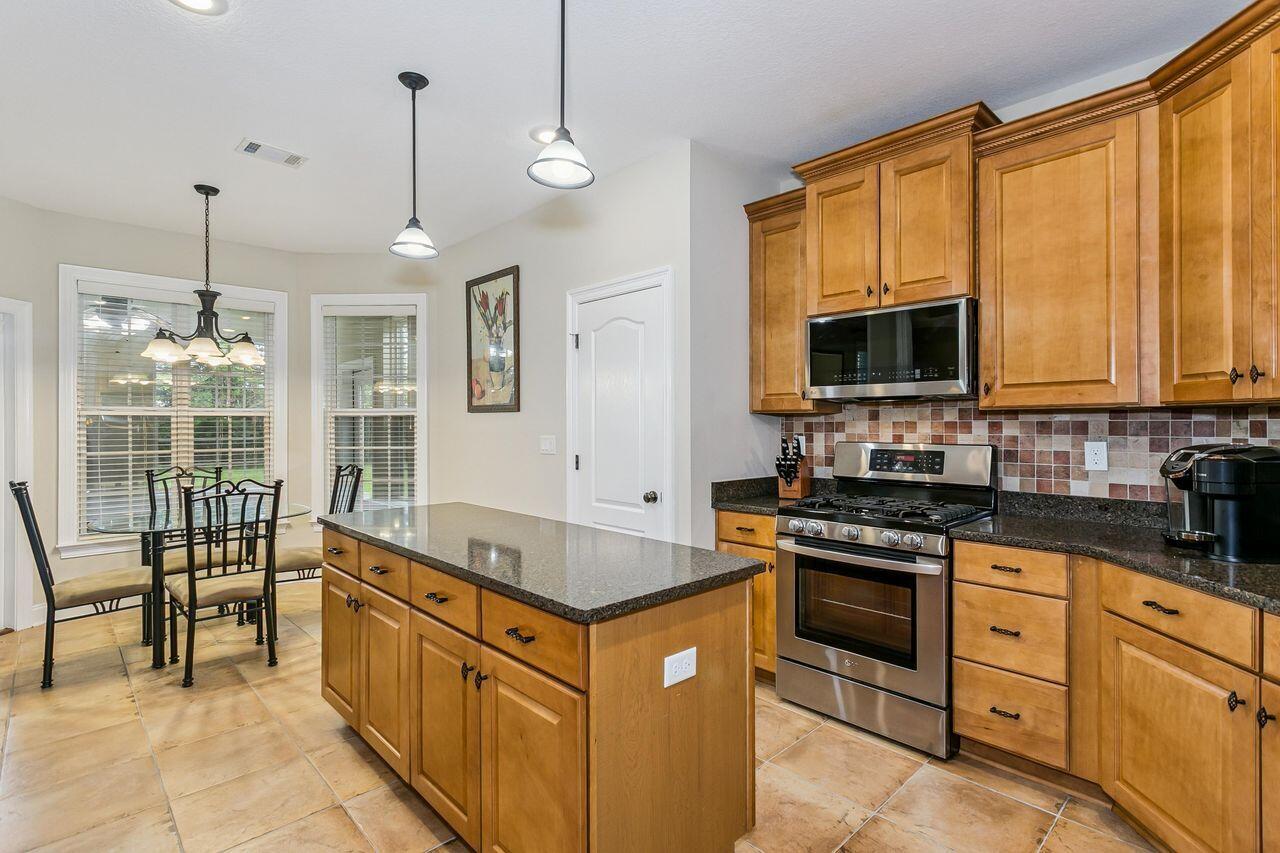 CLAIRES VINEYARD - Residential