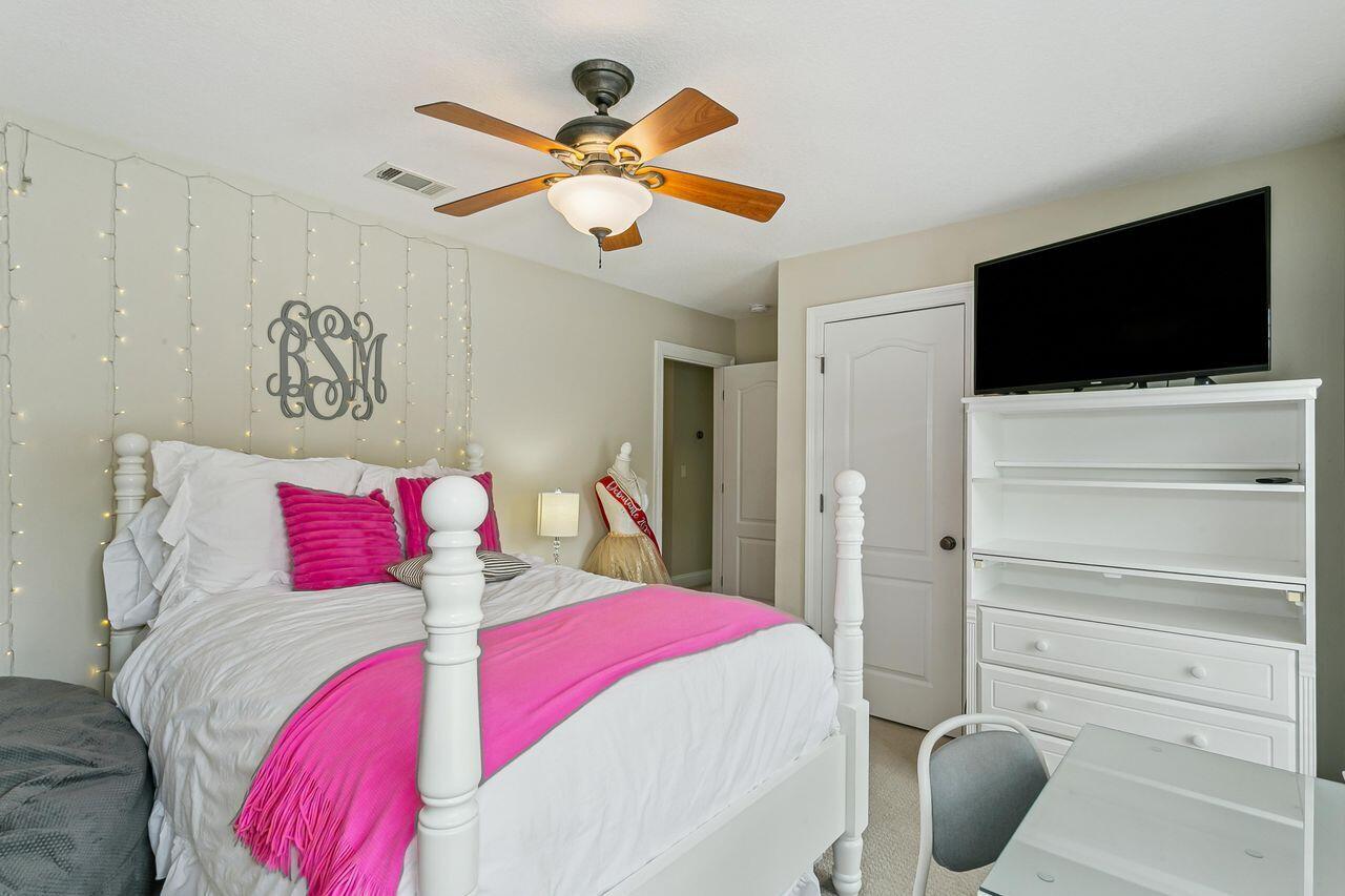 CLAIRES VINEYARD - Residential