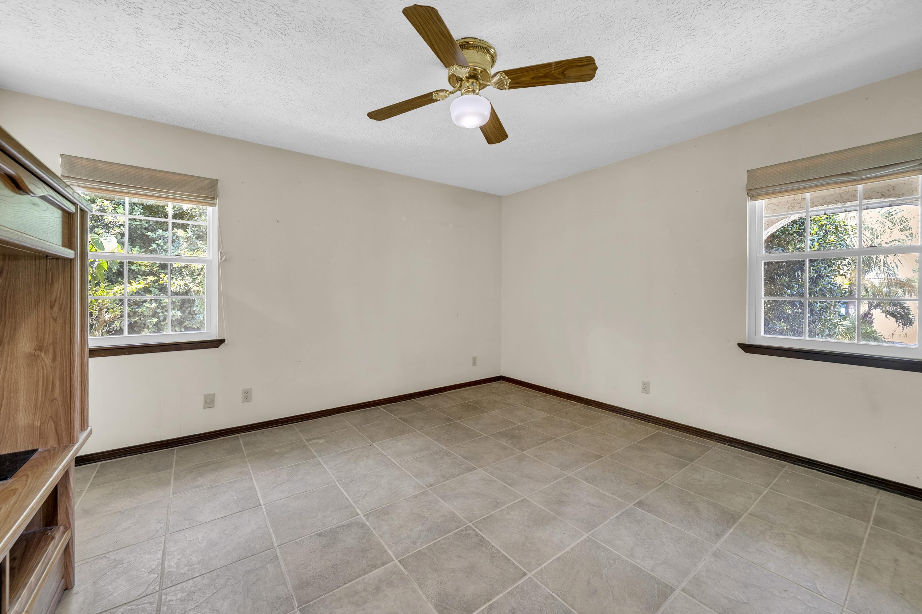 KINGS POINT 3RD ADDN - Residential