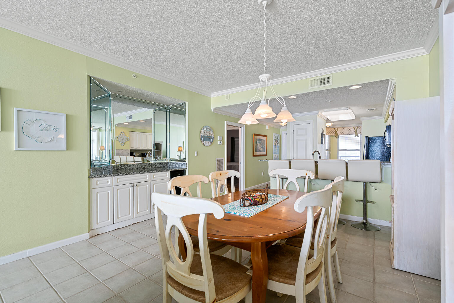 PEARL OF NAVARRE (THE) - Residential