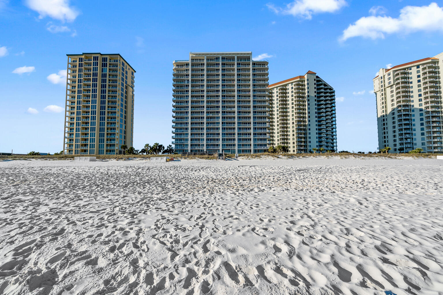 PEARL OF NAVARRE (THE) - Residential