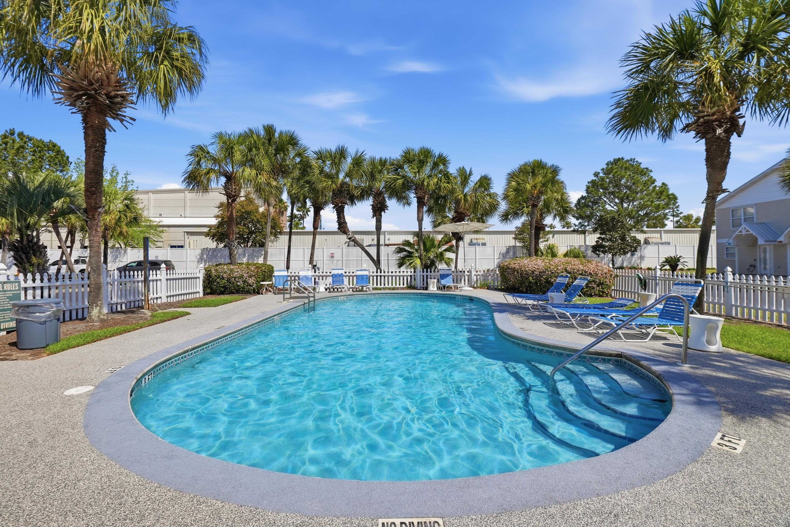 SUMMERLAKE T/H - Residential