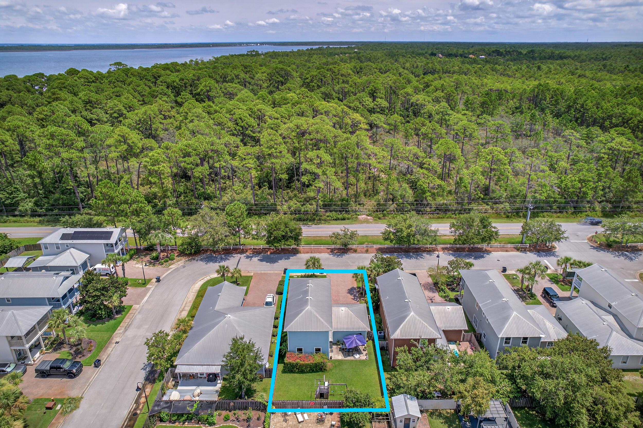EAGLE BAY - Residential