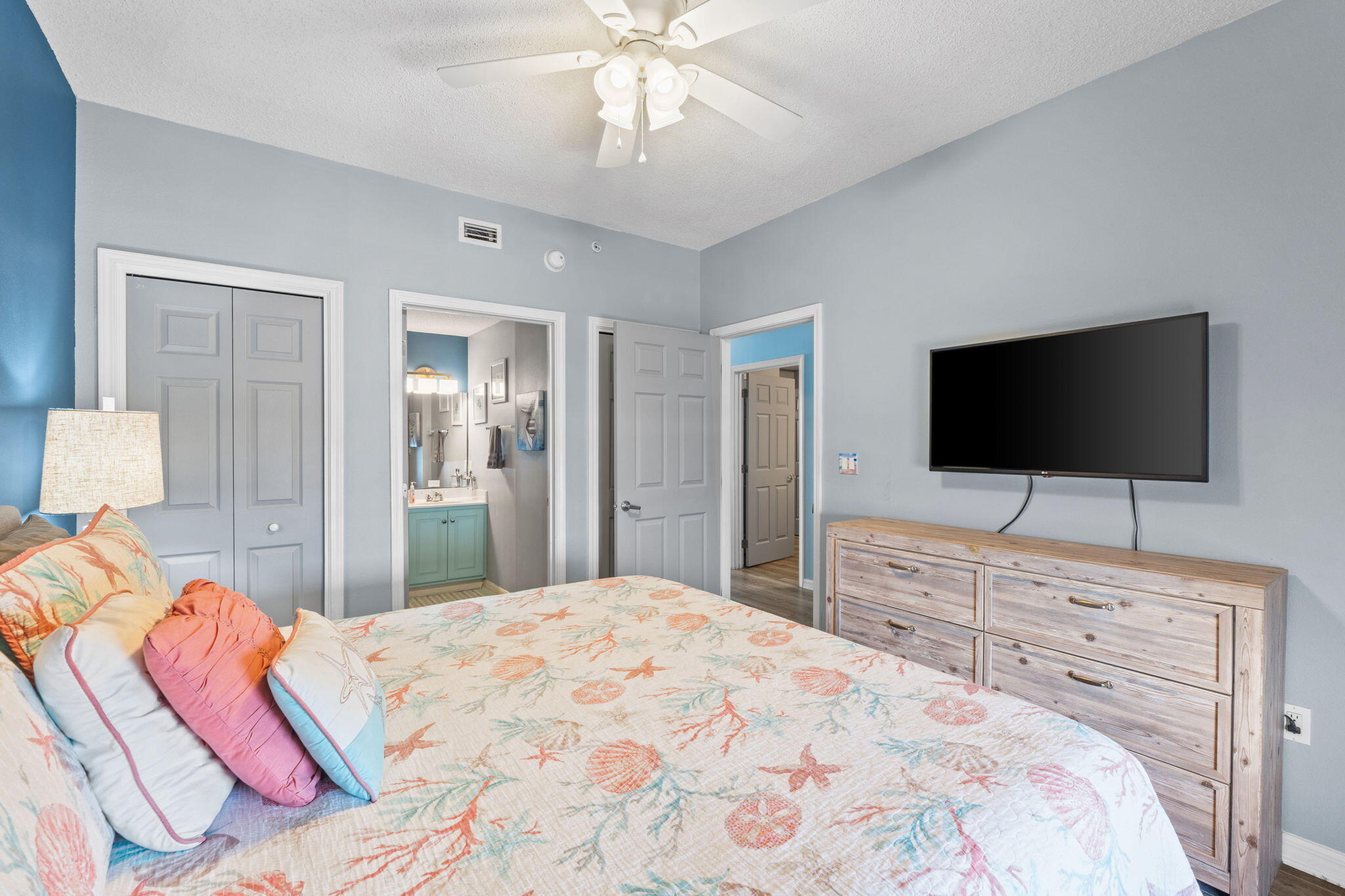 SUMMERWIND CONDOS - Residential