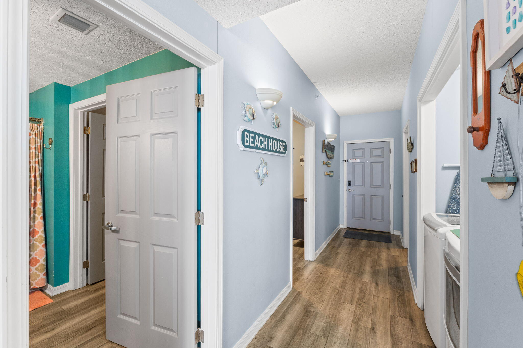 SUMMERWIND CONDOS - Residential